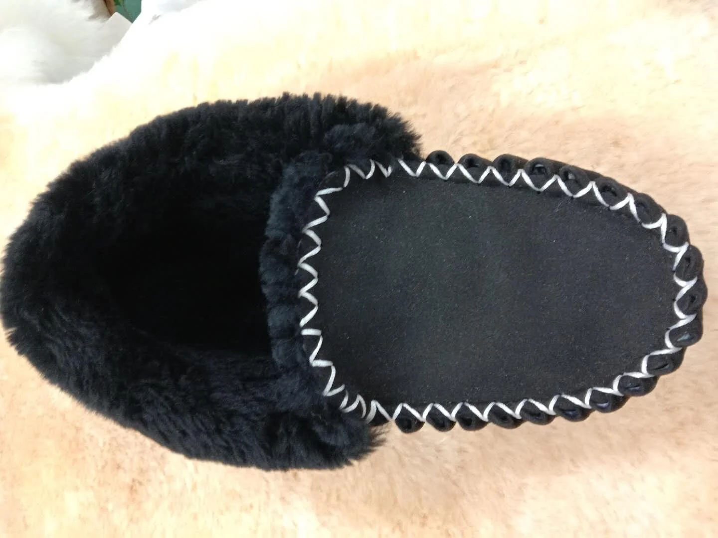 *Artemis Moccasin Slipper Black