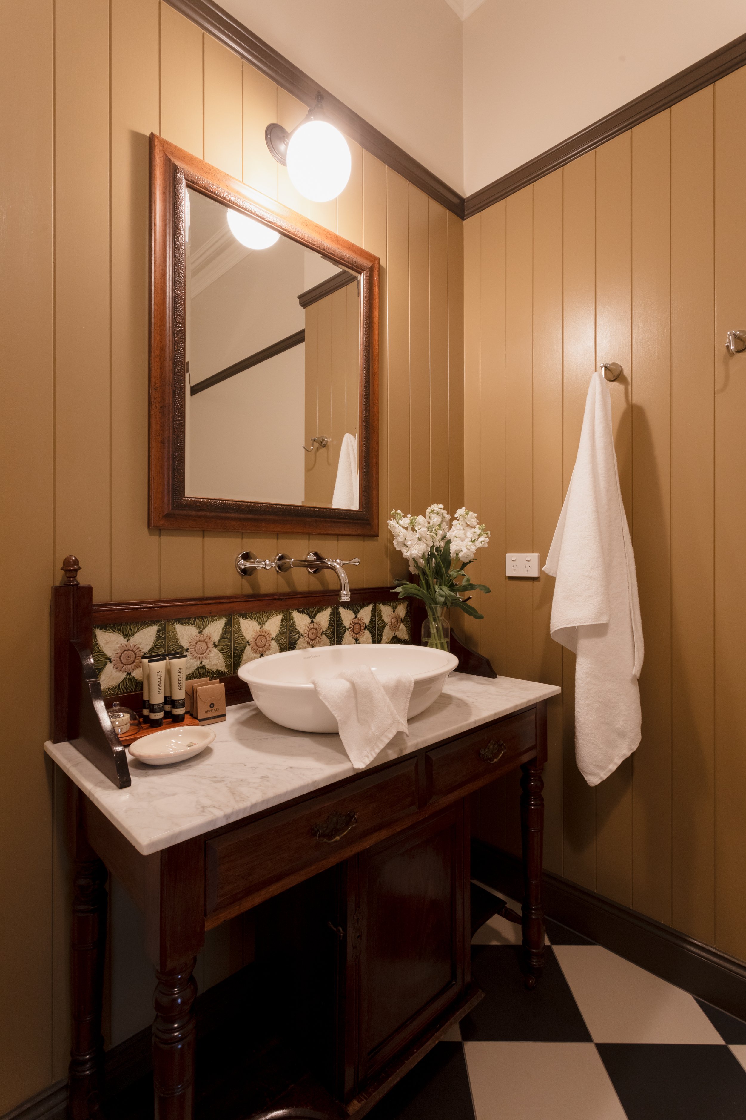 Modern bathroom at Hadley's Orient Hote