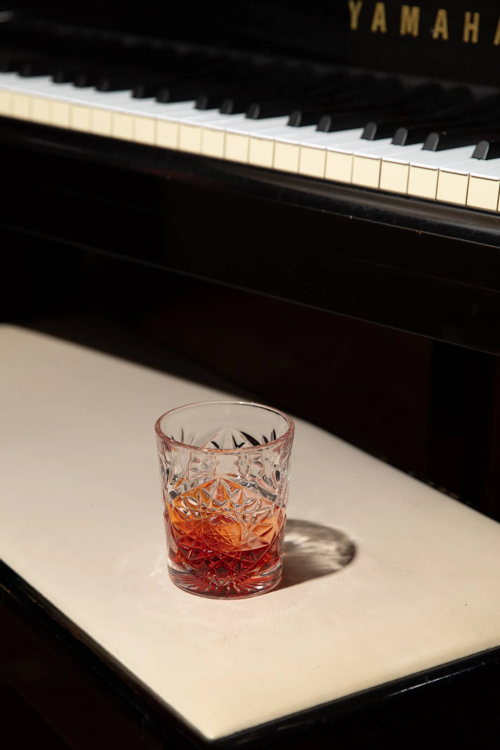 Hadley's Orient Bar November 2025_Olivia Sattler-53.jpg