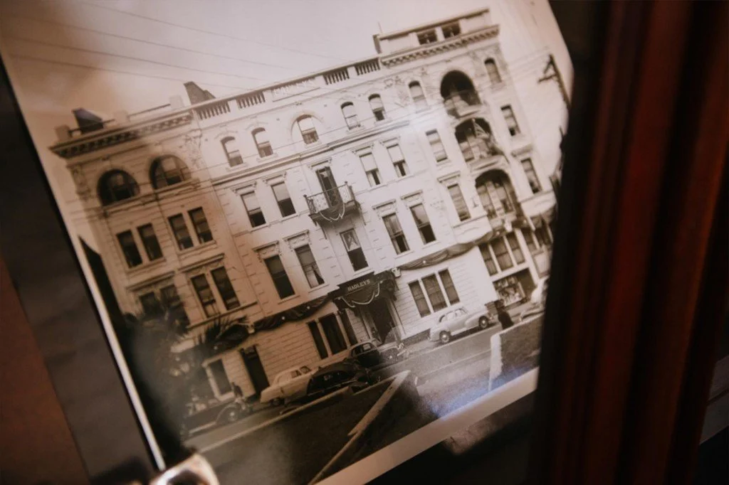 History of 1834 Hadley's Orient Hotel