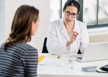 Confidentiality: how it works for minors and conversations with the doctor.
