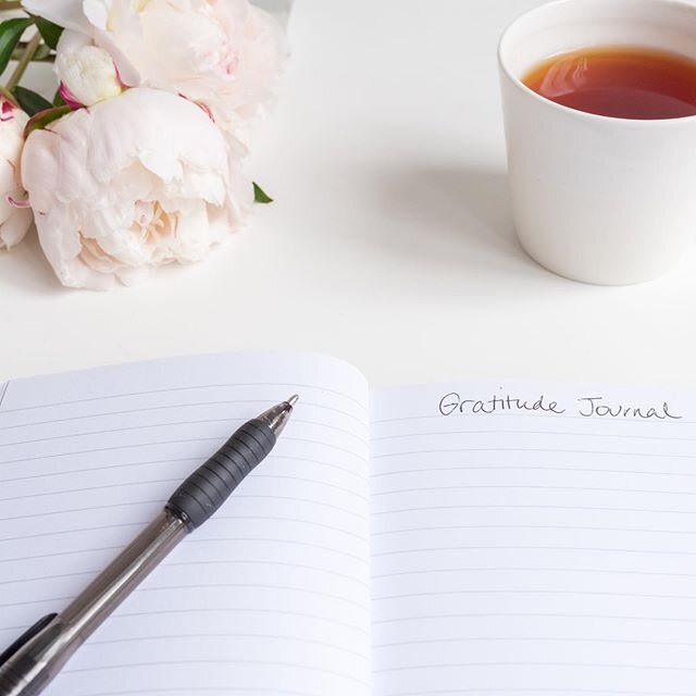 Prayer✅
Journal ✅
Teach Yoga Class ✅
Ginger Tea ✅
Studio Sessions✅ ⠀⠀⠀⠀⠀⠀⠀⠀⠀⠀⠀⠀
I Can&rsquo;t express enough how much I&rsquo;m grateful to be moving my body during these times. ⠀⠀⠀⠀⠀⠀⠀⠀⠀⠀⠀⠀
What are you writing in your gratitude Journal? ⠀⠀⠀⠀⠀⠀⠀⠀⠀⠀⠀