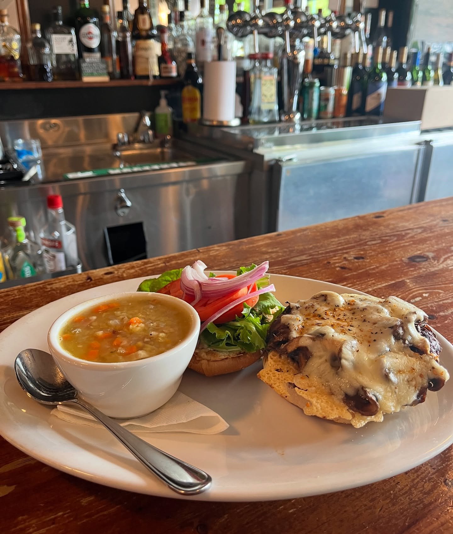 NEW!! Mushroom Swiss Beef Burger 🍔 
You guessed it&hellip;saut&eacute;ed mushrooms and gooey Swiss on one of our signature 6oz hand-pressed beef patties. Come and get it!!