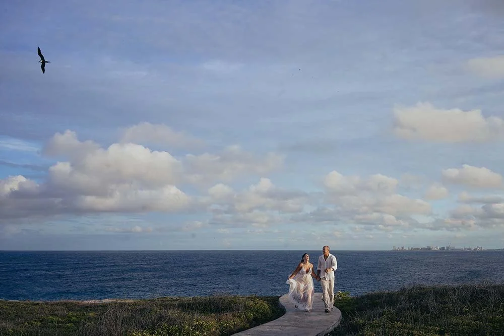 SUNSET VOW RENEWAL PHOTOS ON THE ISLA MUJERES BEACH34.jpg