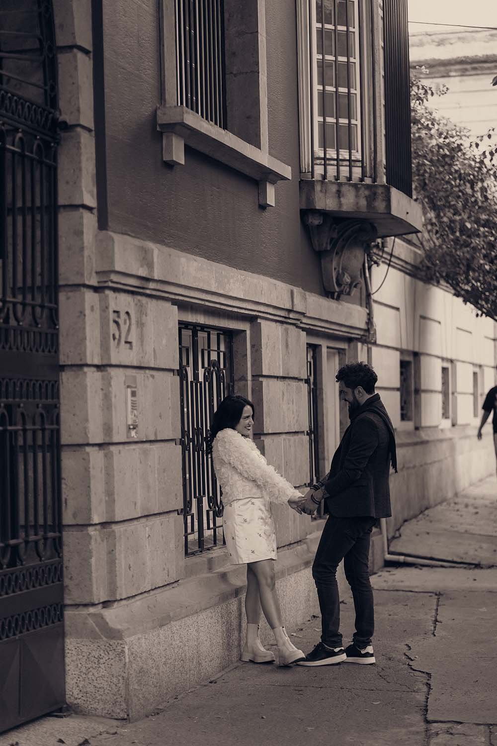 film style engagment photoshoot in mexico3.jpg