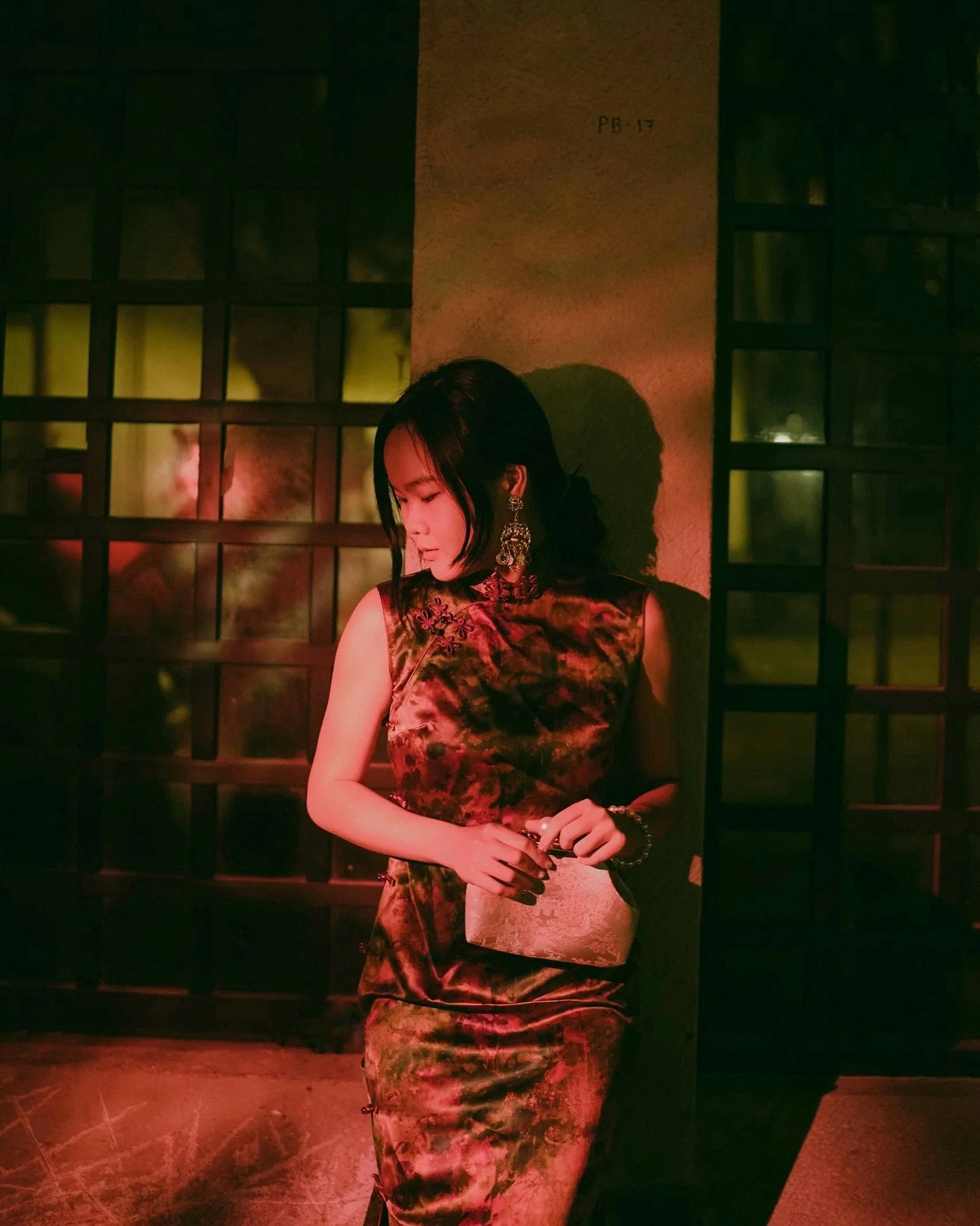 📽️Inspired by Wong Kar-wai&hellip; Cu&aacute;l foto te gusta m&aacute;s, de todas?