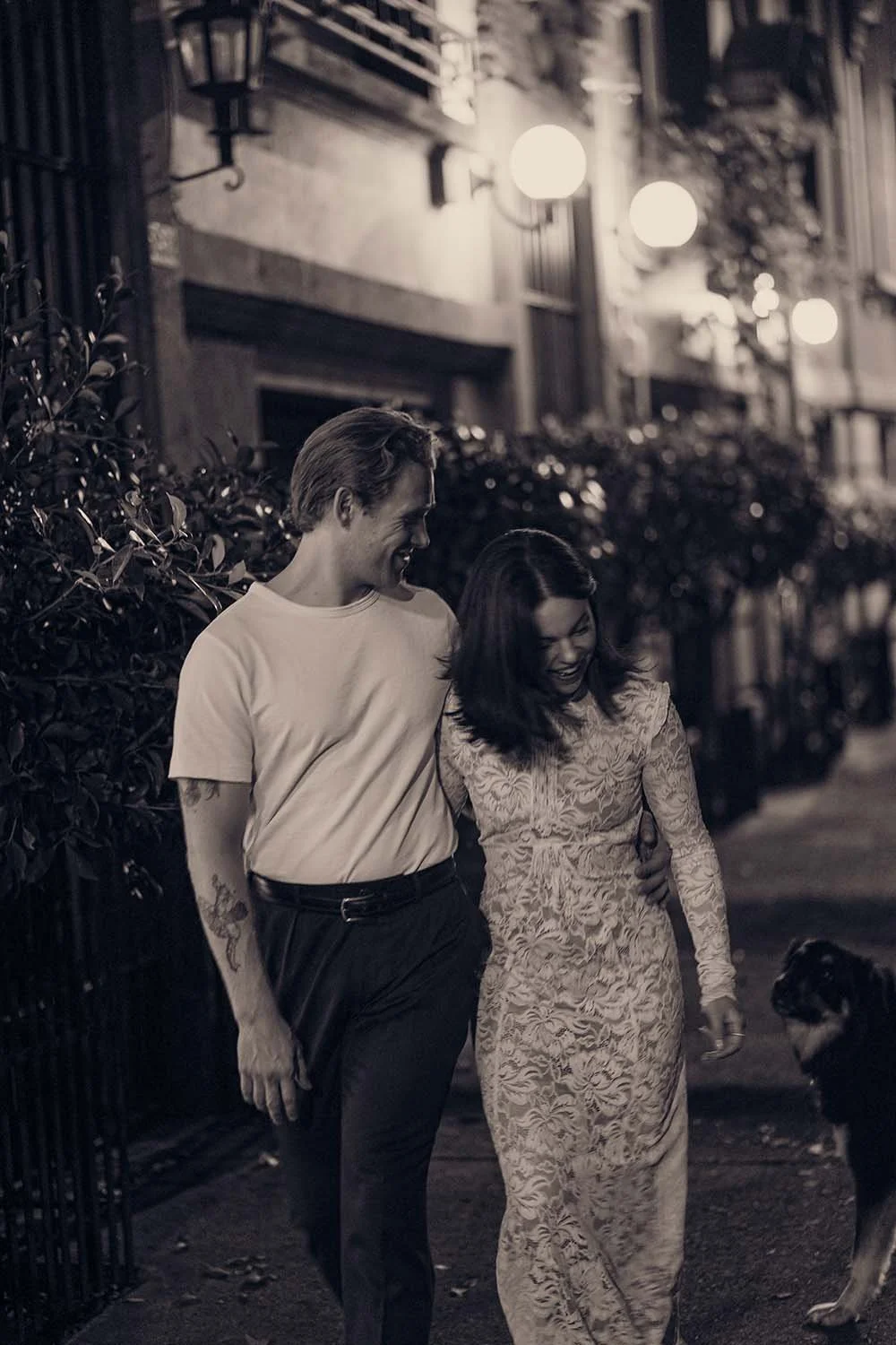 CINEMATIC NIGHT MEXICO CITY COUPLE PHOTOS IN BOHEMIAN ROMA NORTE17.jpg