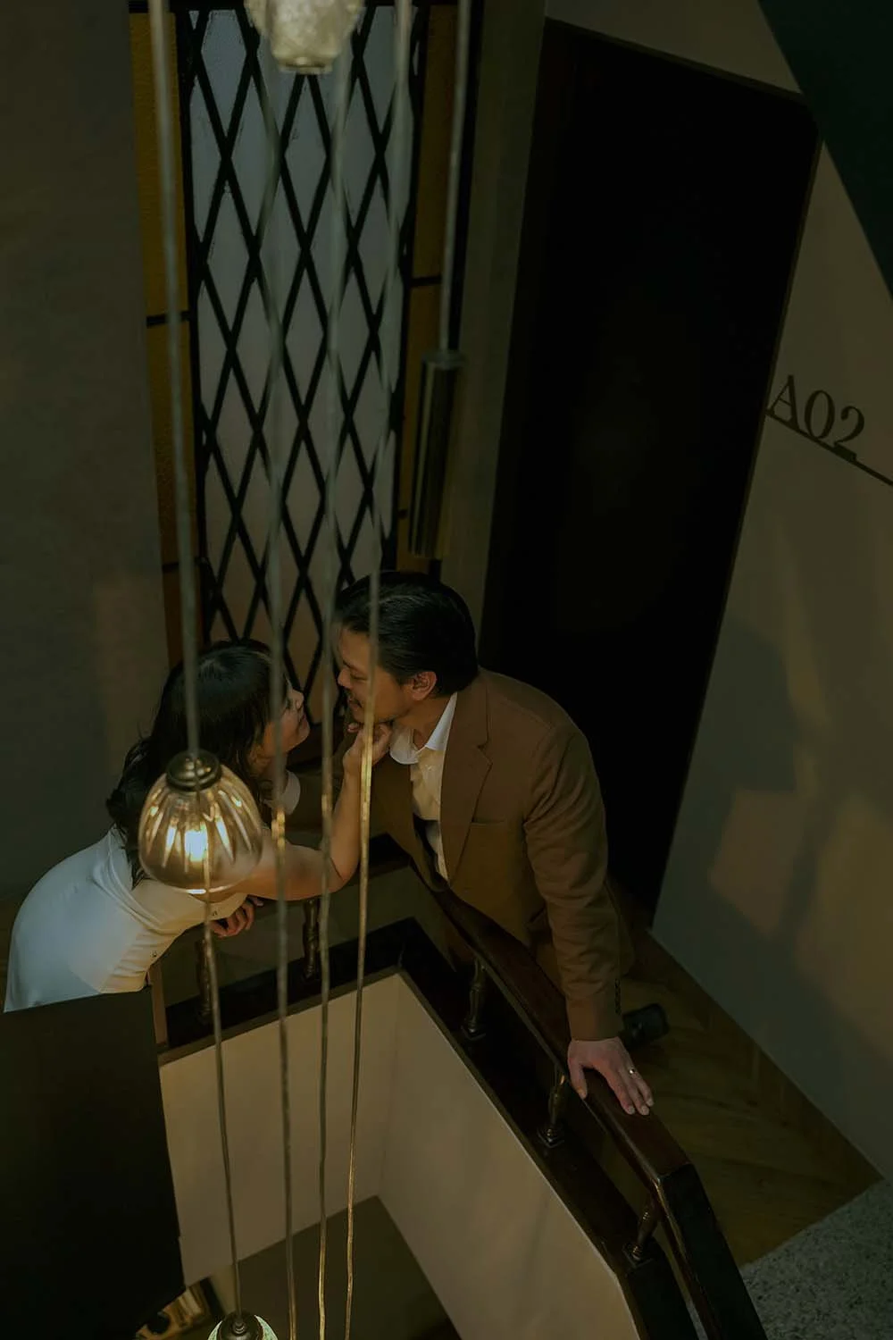 CINEMATIC FILM STYLE COUPLE PHOTOS20.jpg