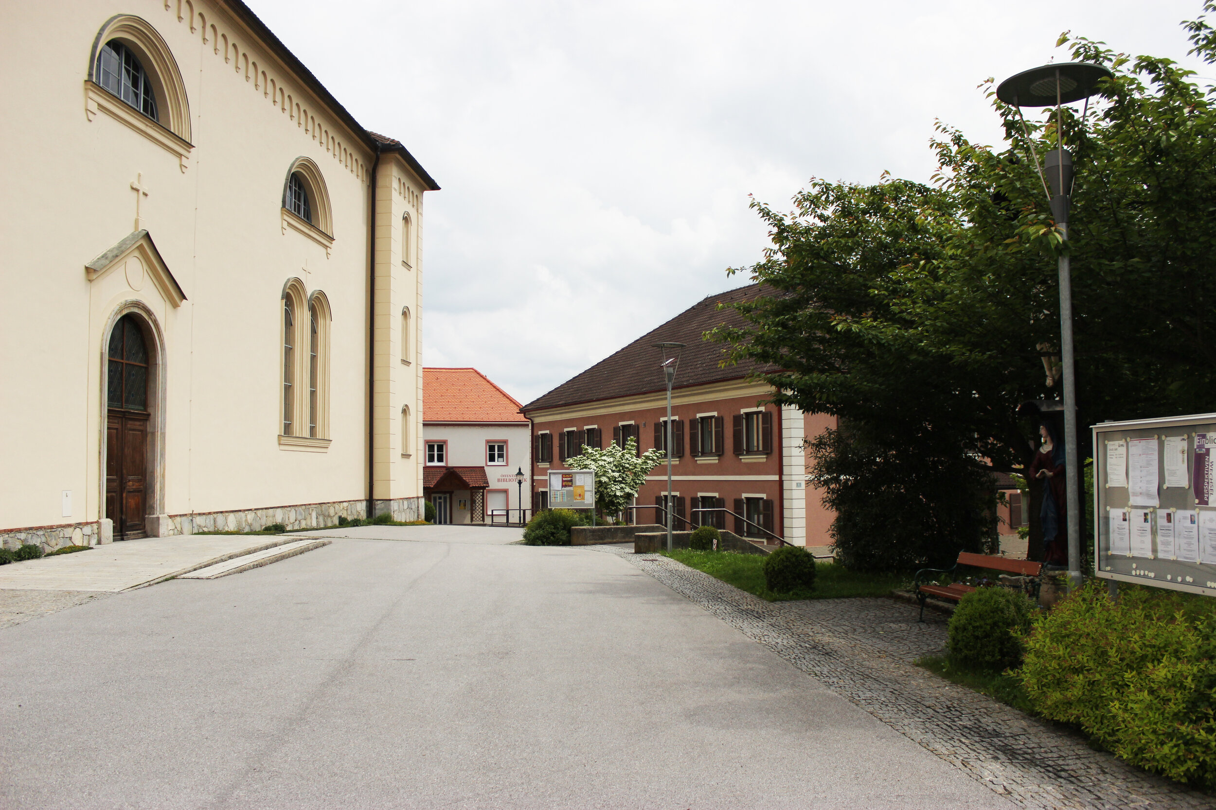 Kirchplatz