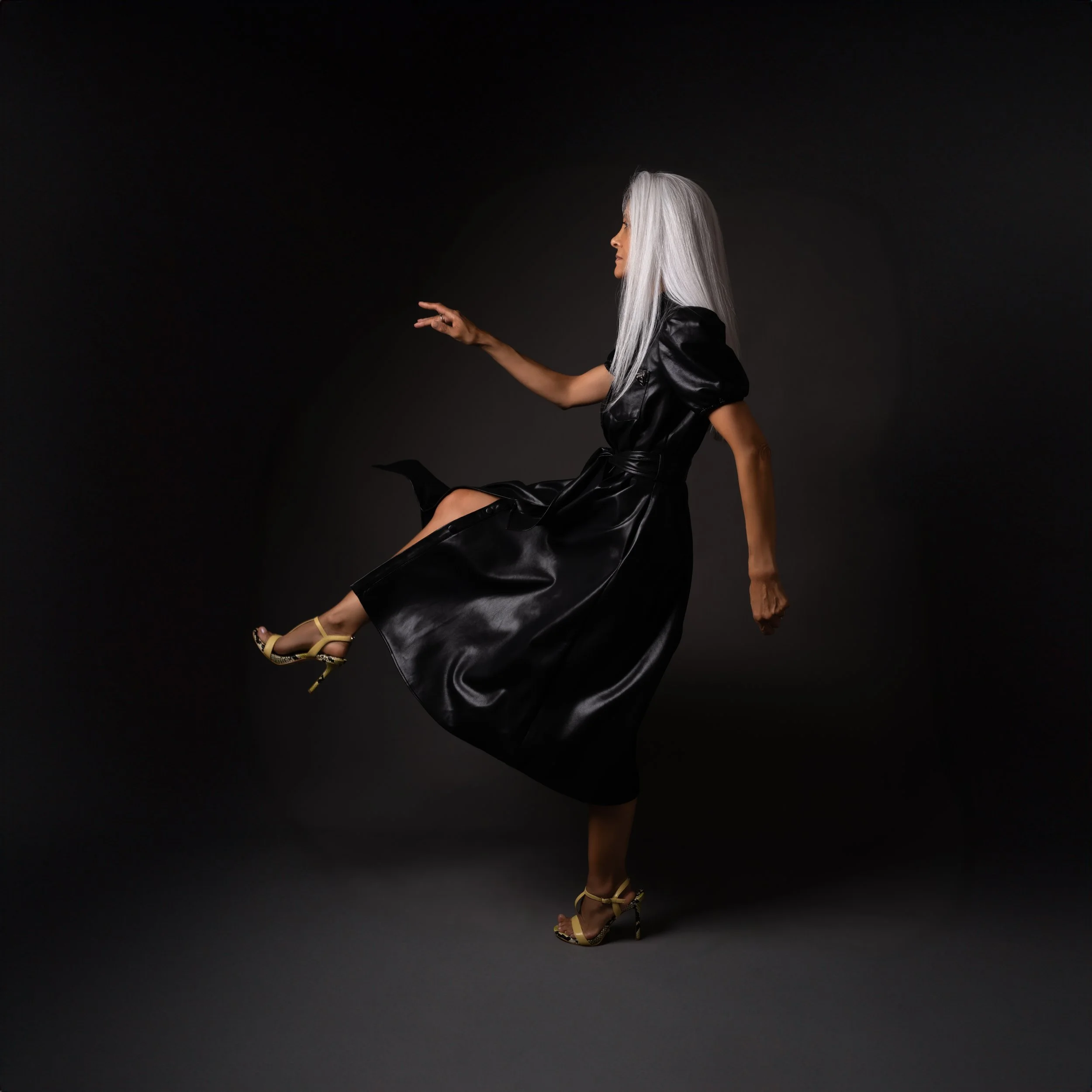 MrsT_03082024_HiRes_FINAL (20 of 21).jpg