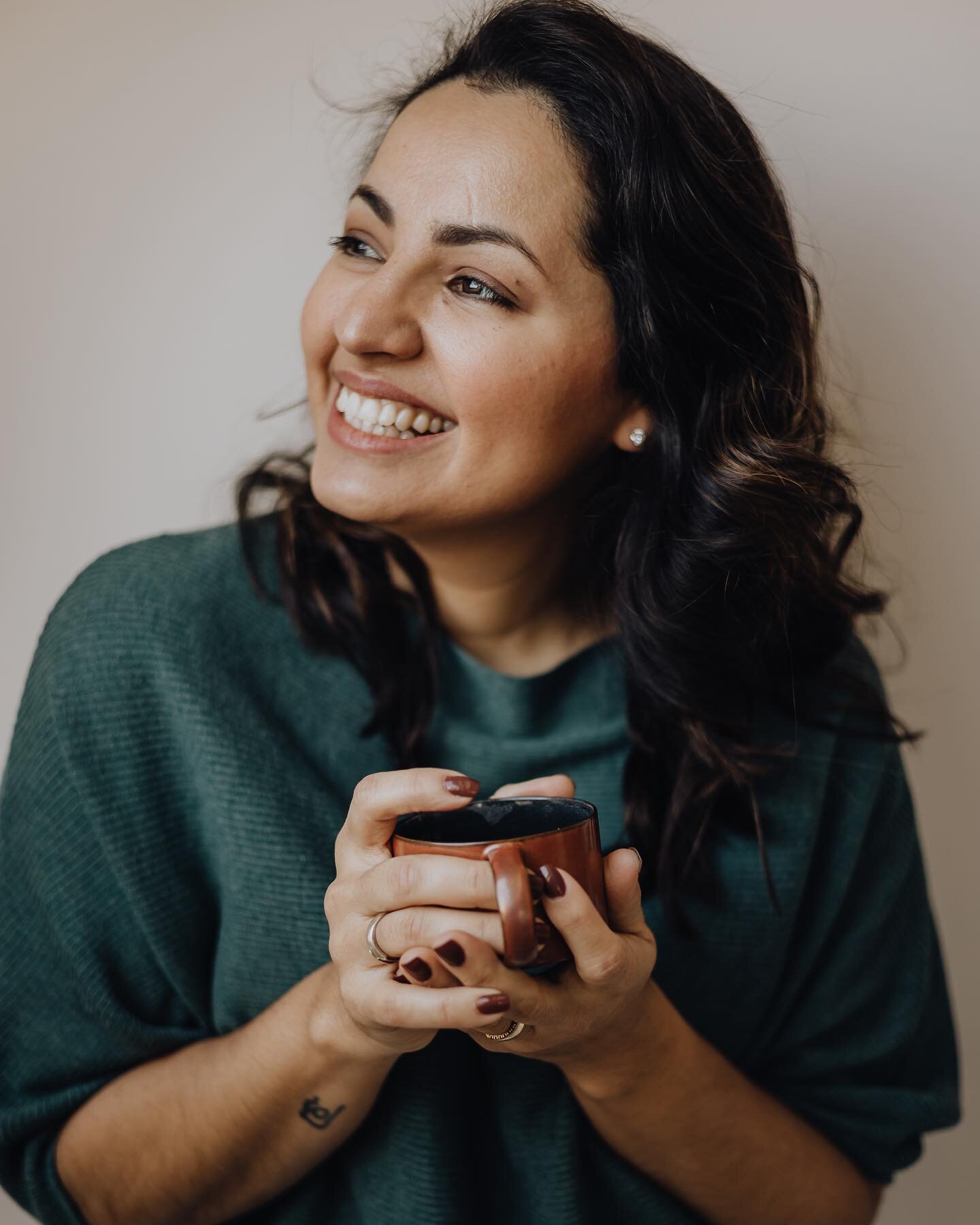 CORPORATE PHOTOGRAPHY || 

Ik deel hier niet zo vaak mijn corporate shoots. Maar ik doe wel regelmatig bedrijfsfotografie. Perfecte variatie vind ik persoonlijk. Zeker nu we nog steeds niet binnen mogen shooten voor particulieren.

Andere fotografen 