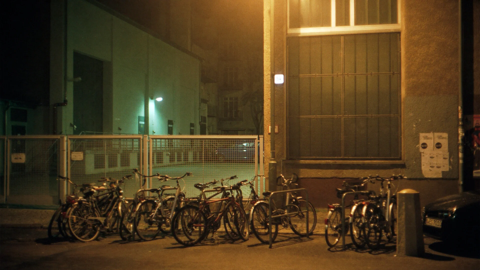 9. BN sRGB.jpg