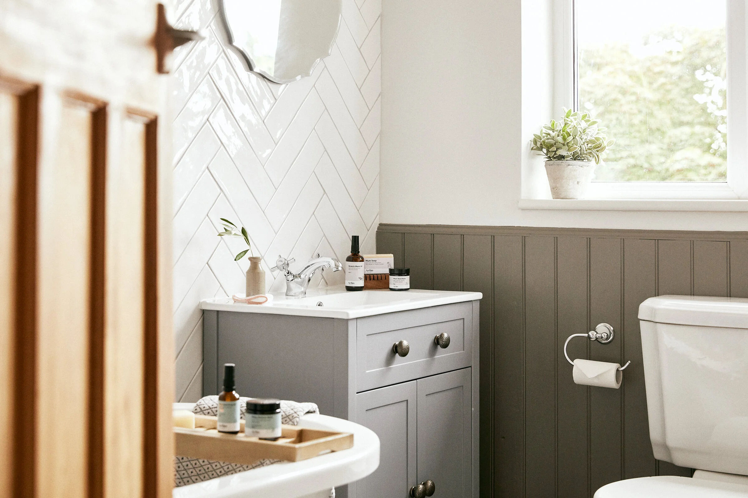 10-7-19+Artio+bathroom+044.jpg