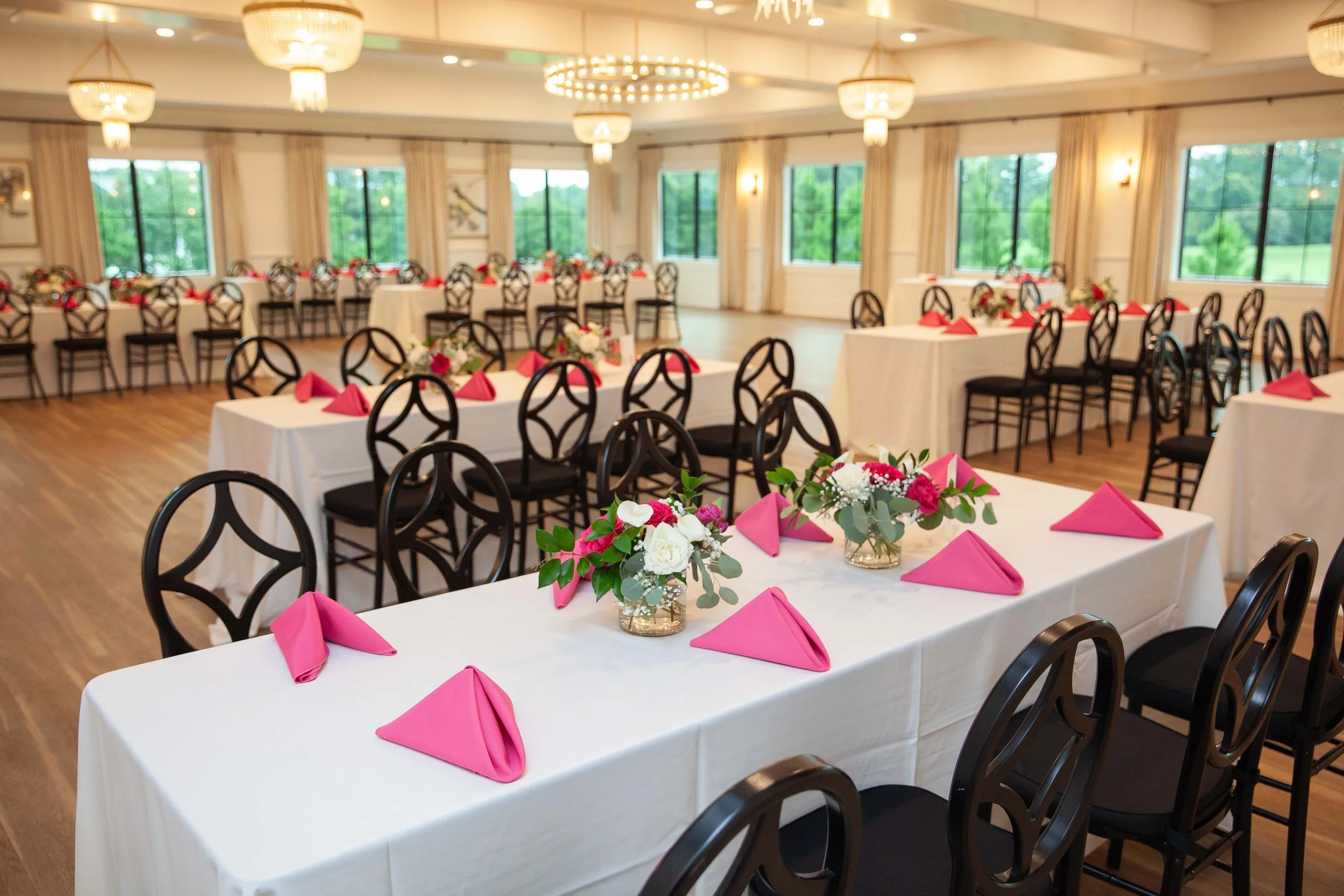 barefoot-florals-bright-pink-flowers-signiture-bayside-chris-booth-photographer