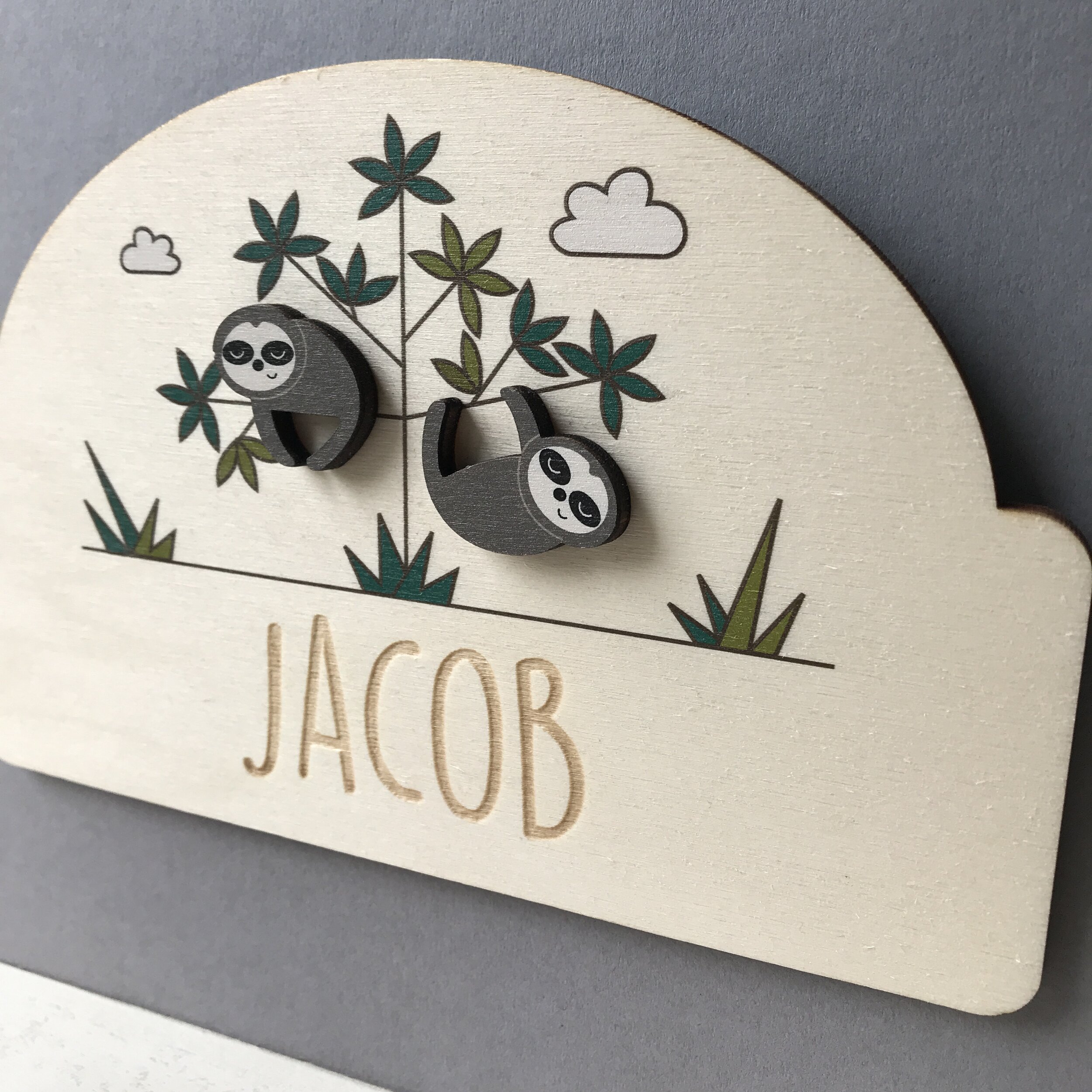 sloth door plaque side image.JPG