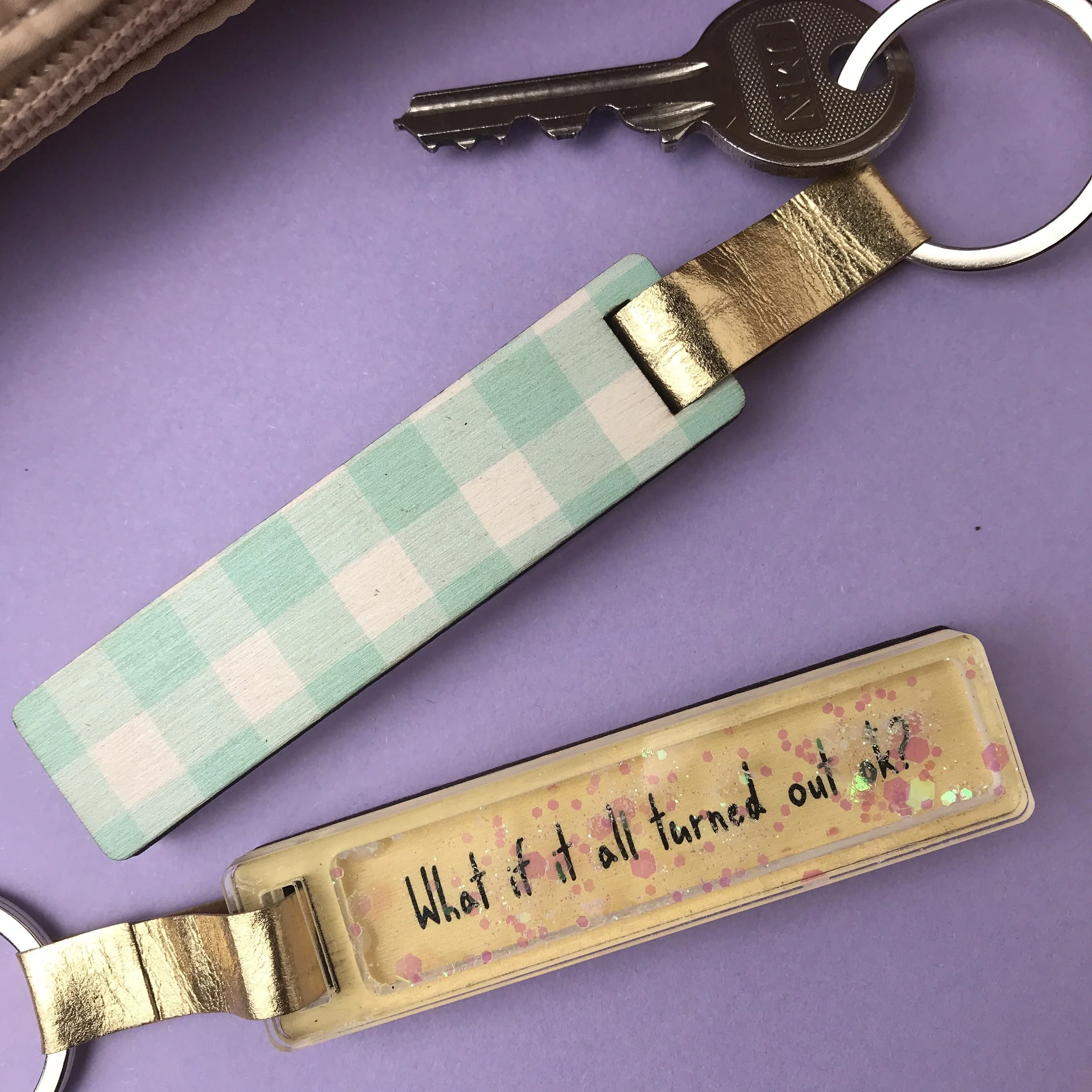 Gingham Print Wooden Glitter Keyring Message Token