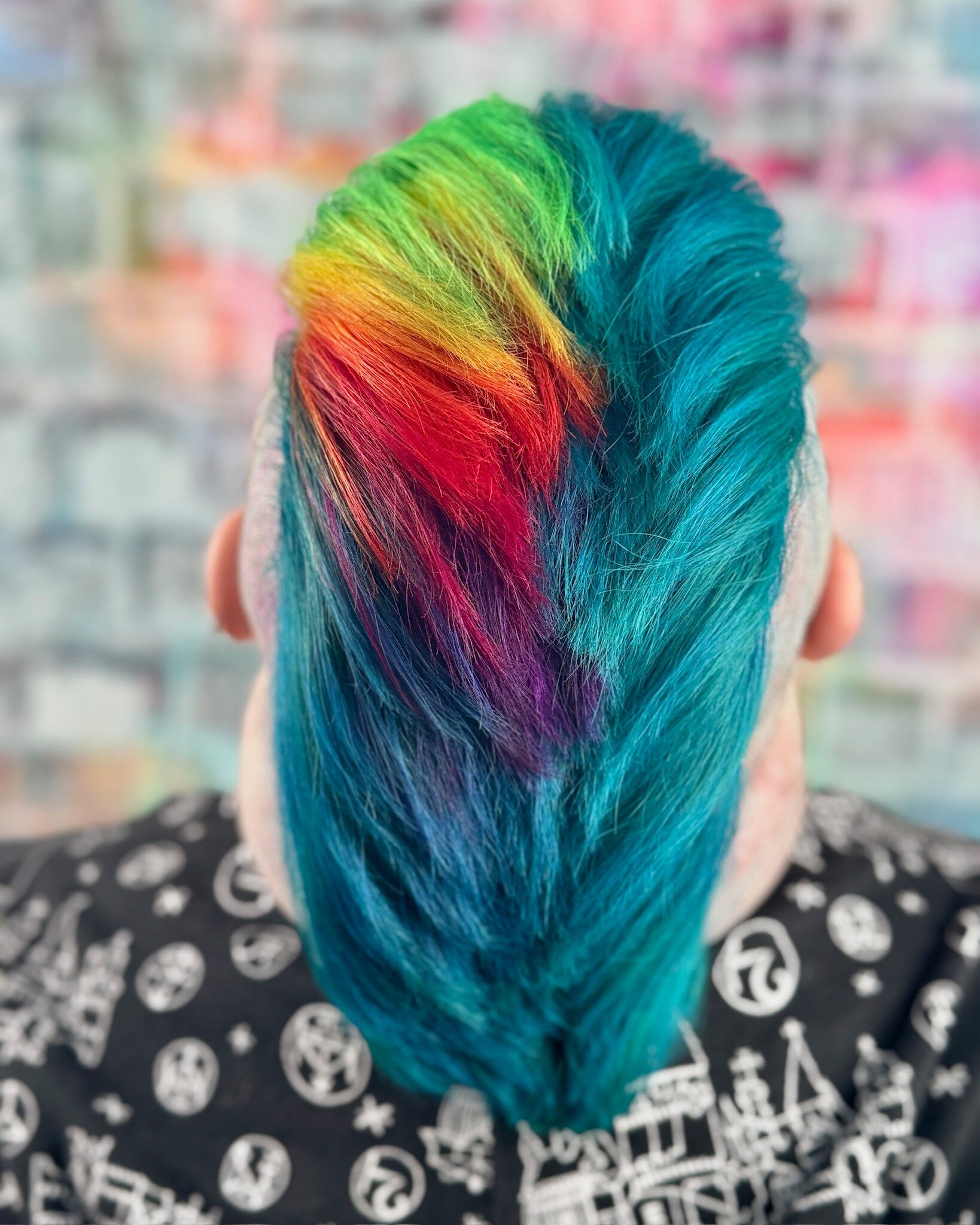 ✨🌈 Rainbow Revival 🌈✨

✨Welcome back Danni, whose spirit is as vibrant as their hair.

✨They&rsquo;ve rekindled the rainbow with a spectrum of colour, each strand declaration of their individuality.

✨Ya know how some people just turn up in your li