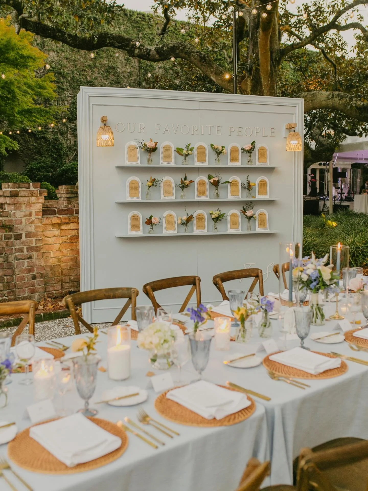 All the pretty details from Tiana and Jake&rsquo;s beautiful day. 🌷🌻

#escortwall #favoritepeople #welcomesign #customeventrentals #weddingrentals 

Vendor Love: 
Planner: @bouquetsandbowtiescharleston 
Photographer: @canadunlap 
Escort Wall/Welcom