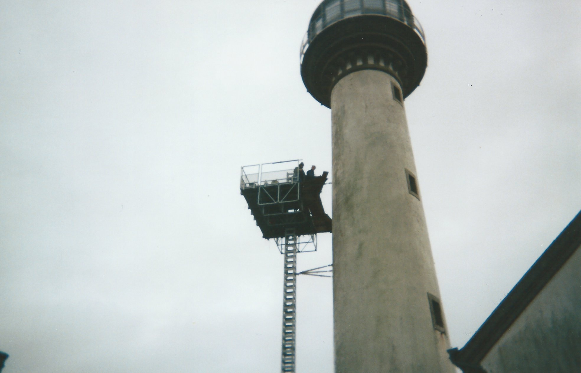 Kerbel lighthouse - history - construction 3.JPG
