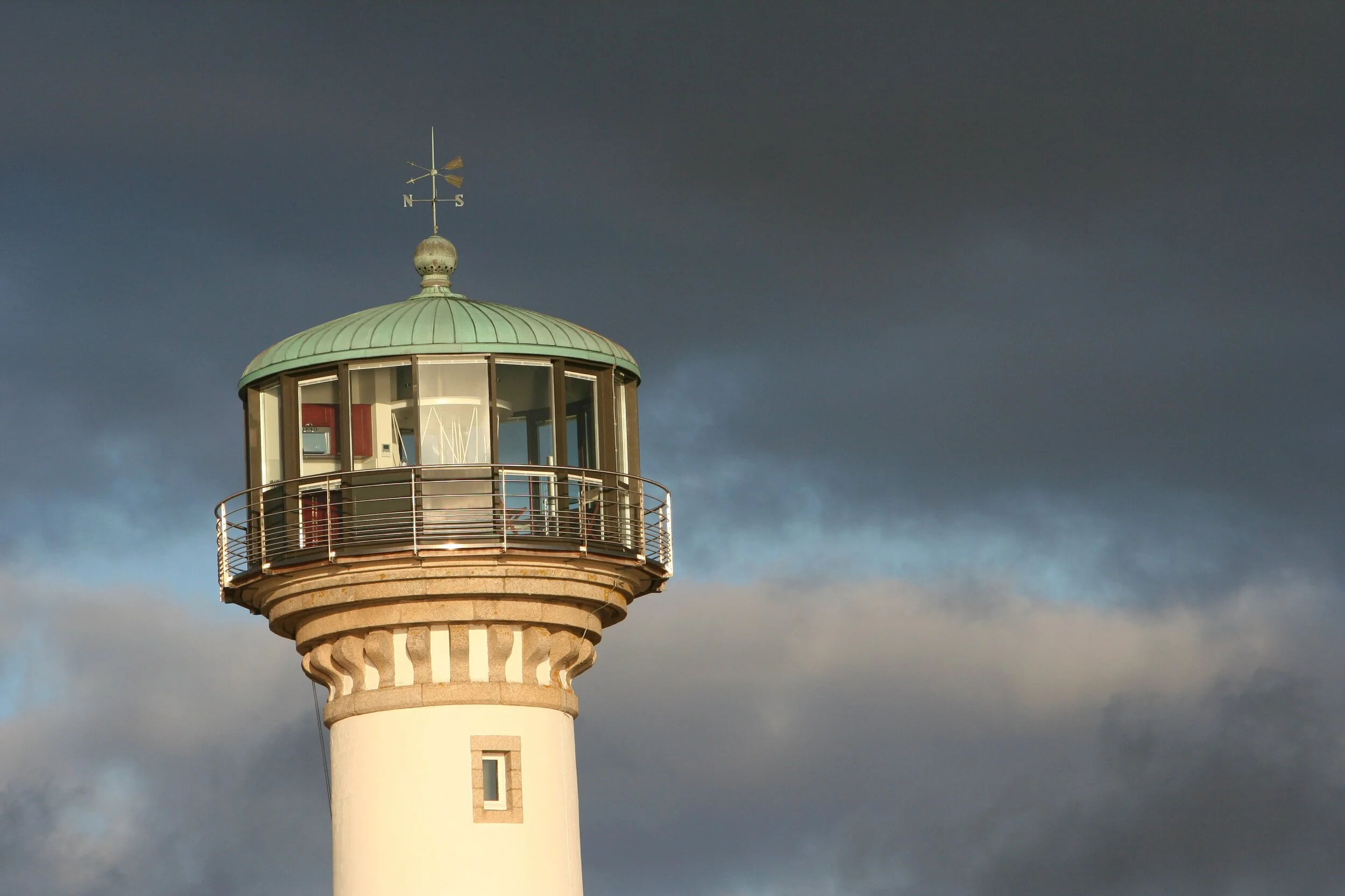 Phare De Riantec – Le Phare De Kerbel Insolite – JTCP