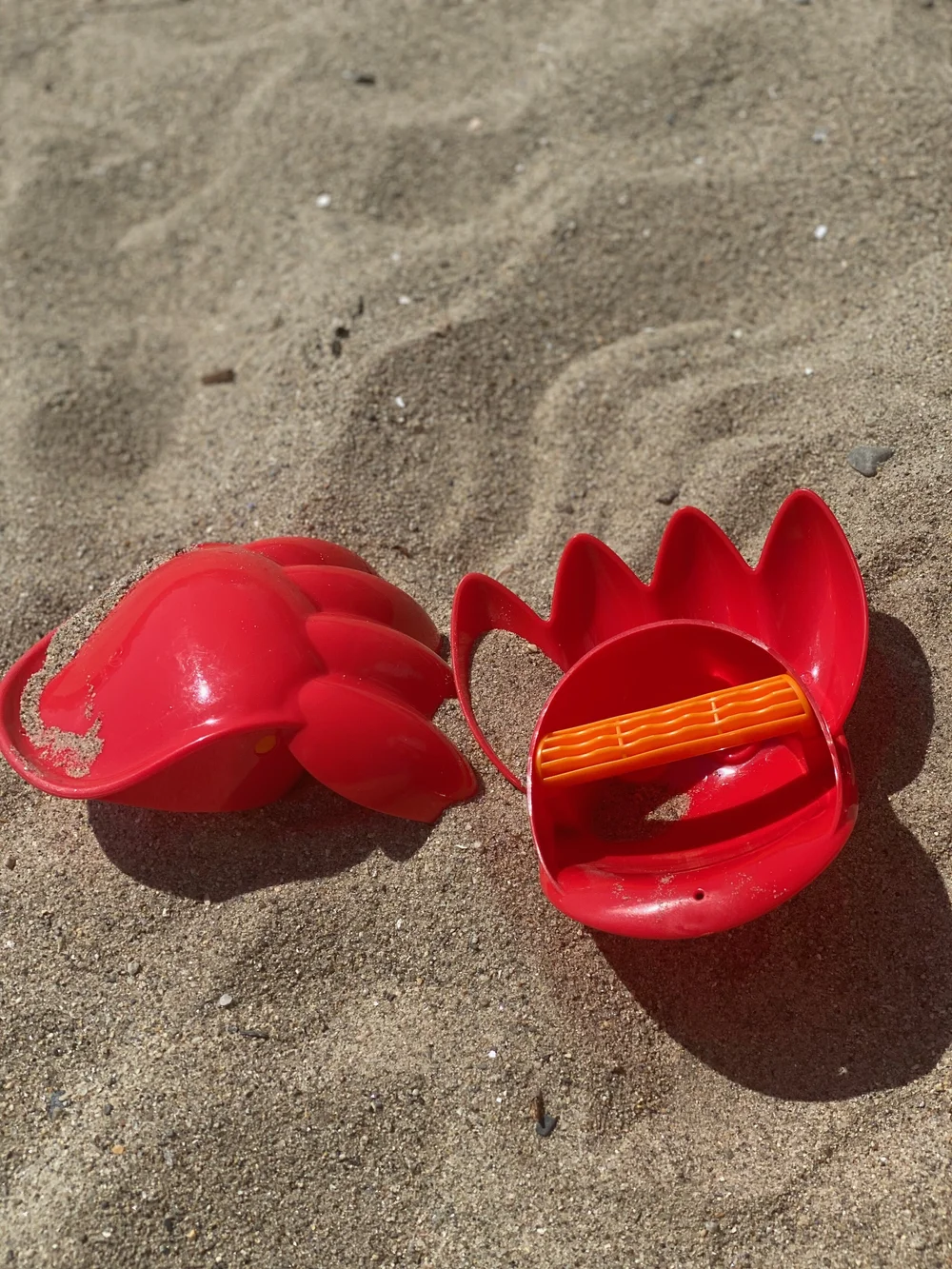 Hape Power Paw Sand Diggers