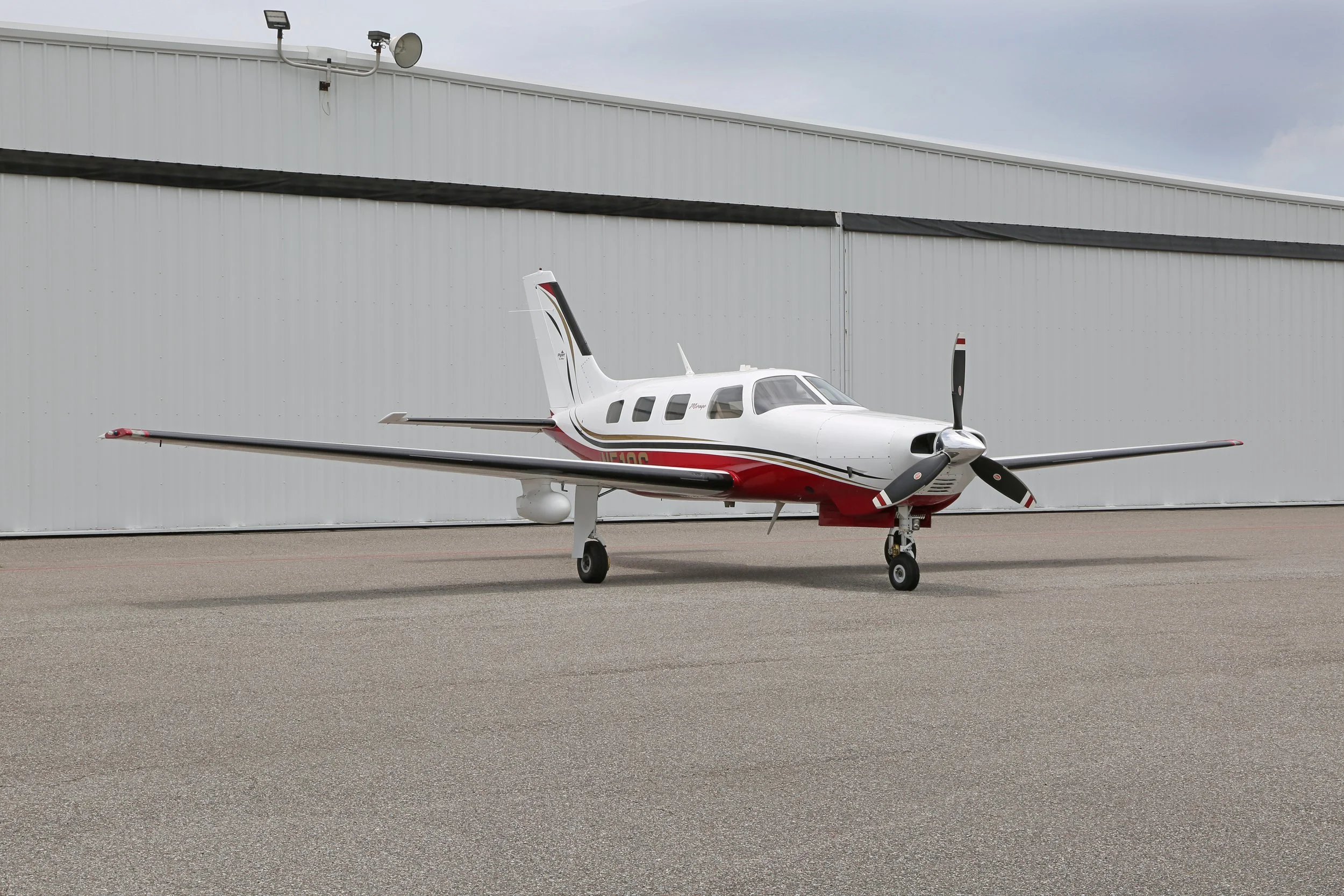 2008 PIPER MALIBU N518C Starboard front qtr 8.jpg