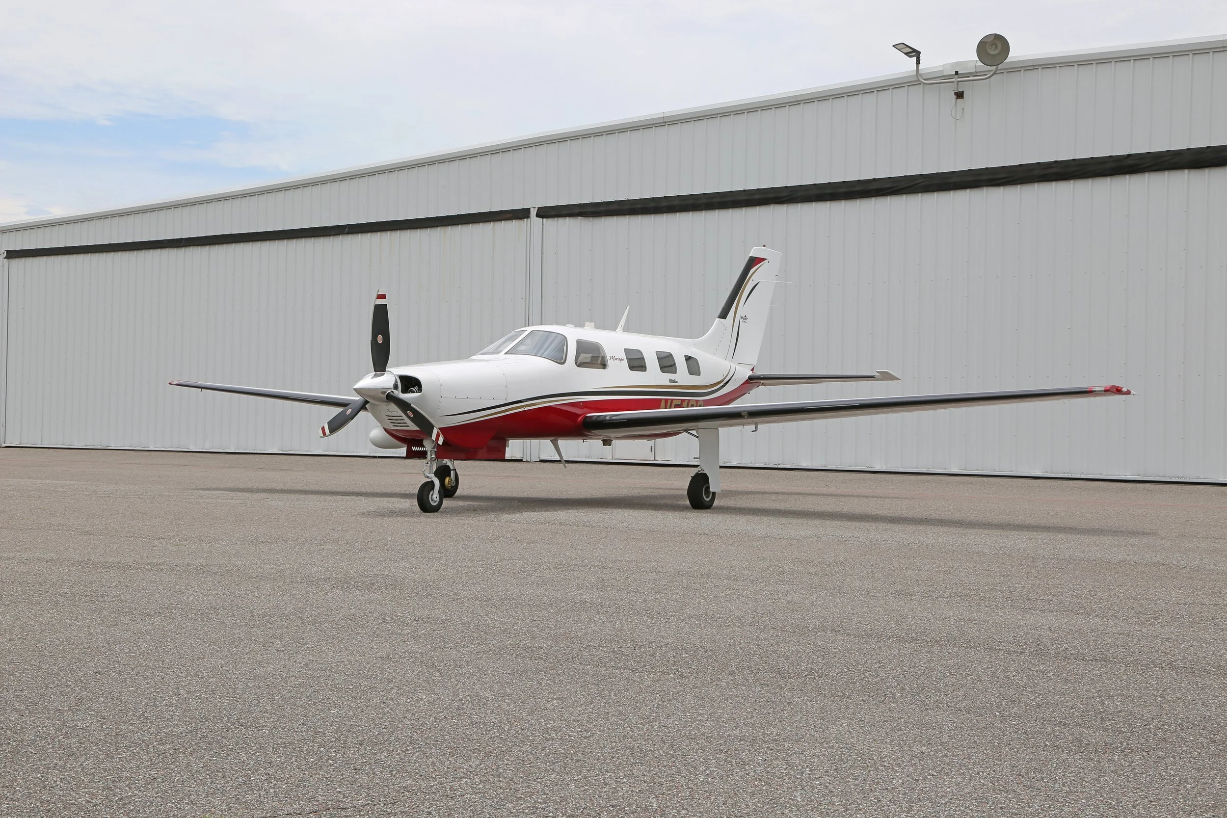 2008 PIPER MALIBU N518C Front Port Qtr 2.jpg