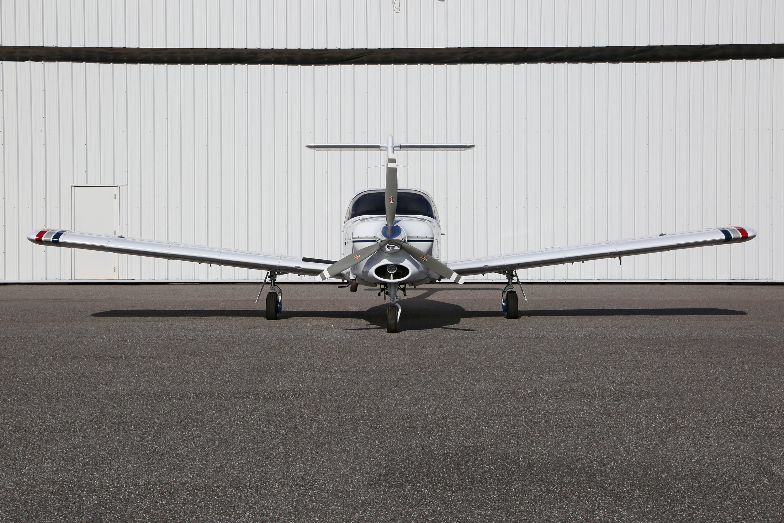 1978 Piper Turbo LANCE II N31920HEAD ON DETAIL 1 Big.jpg