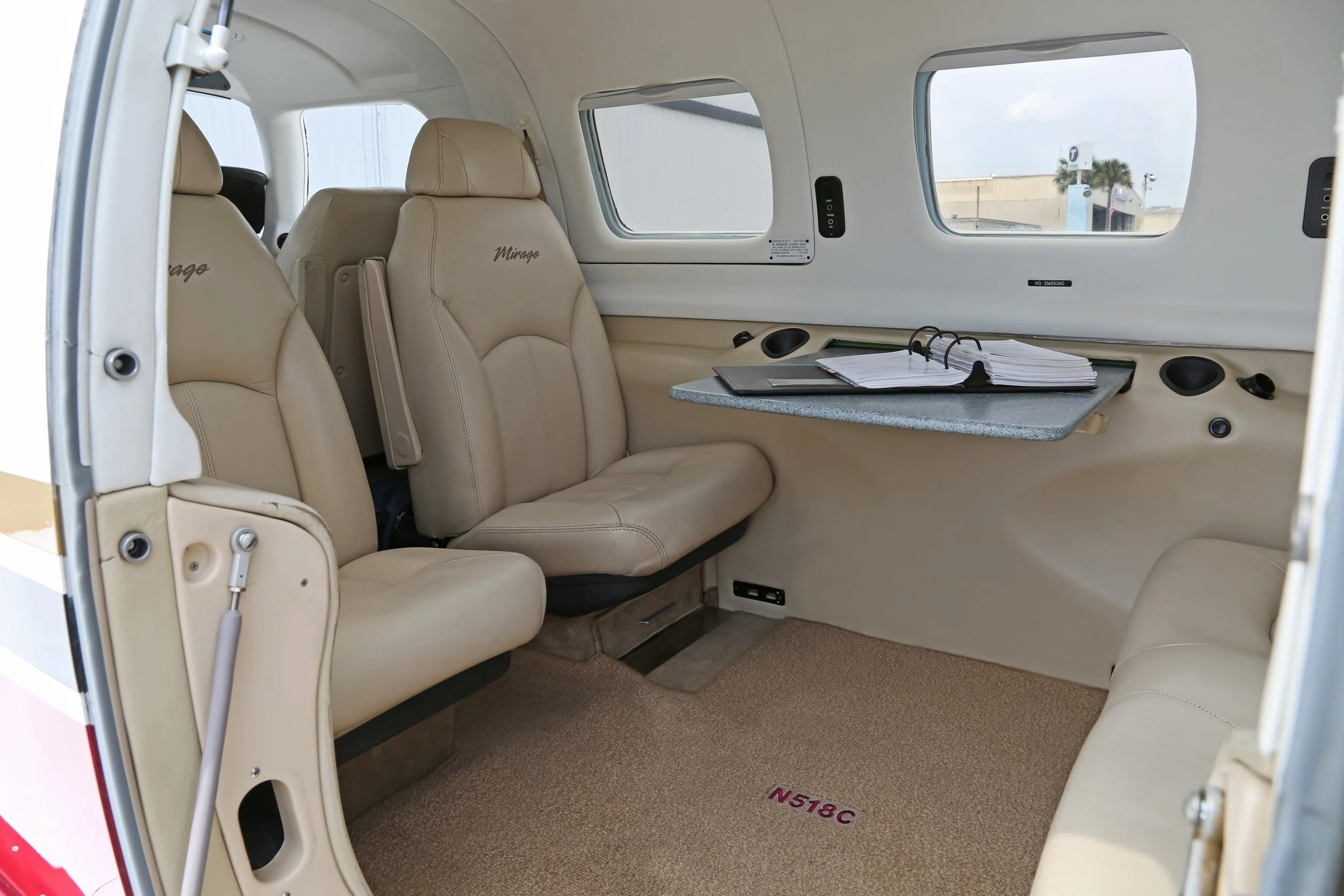 2008 PIPER MALIBU N518C Interior overview.jpg