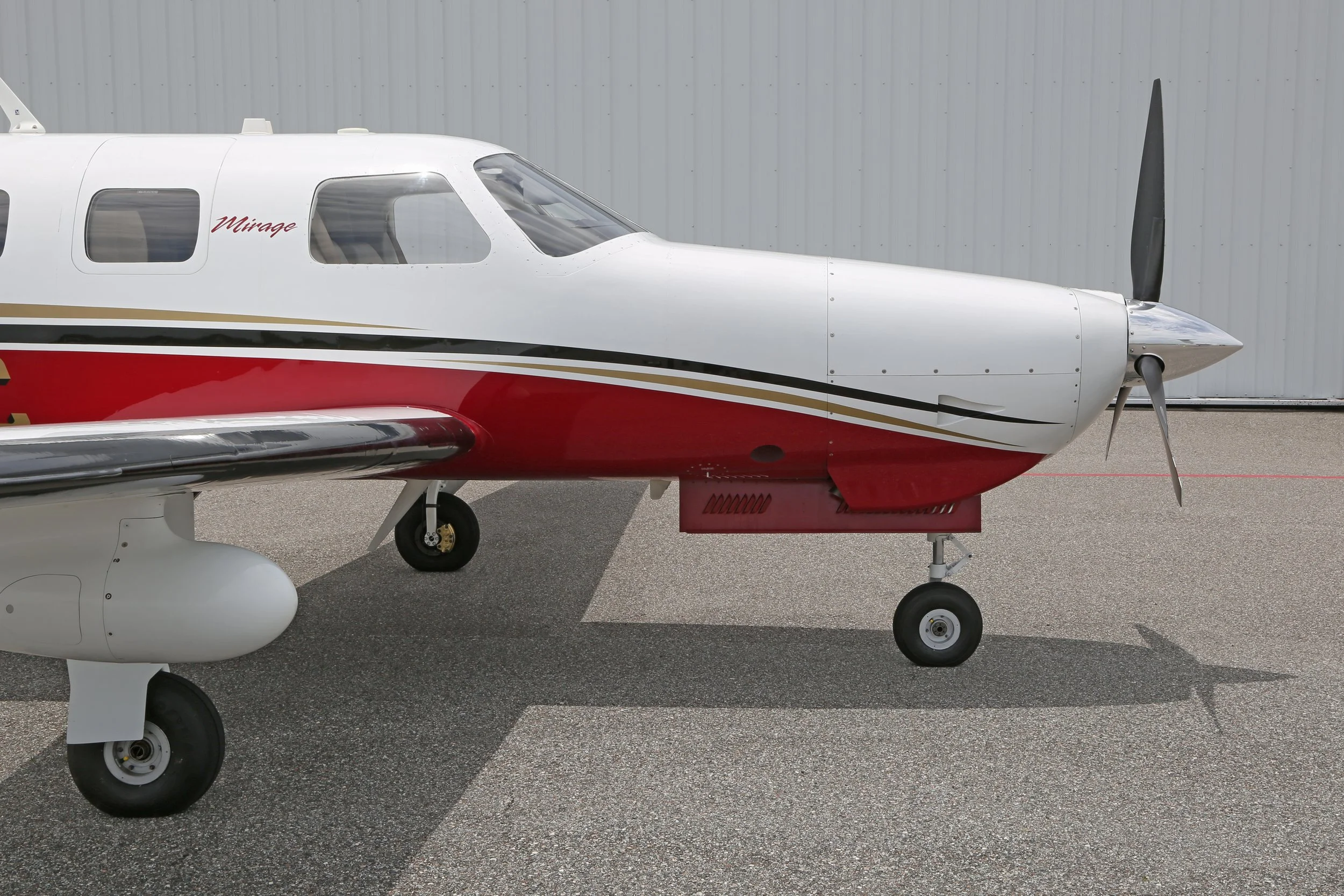 2008 PIPER MALIBU N518C Front Starboard Nose 7.jpg