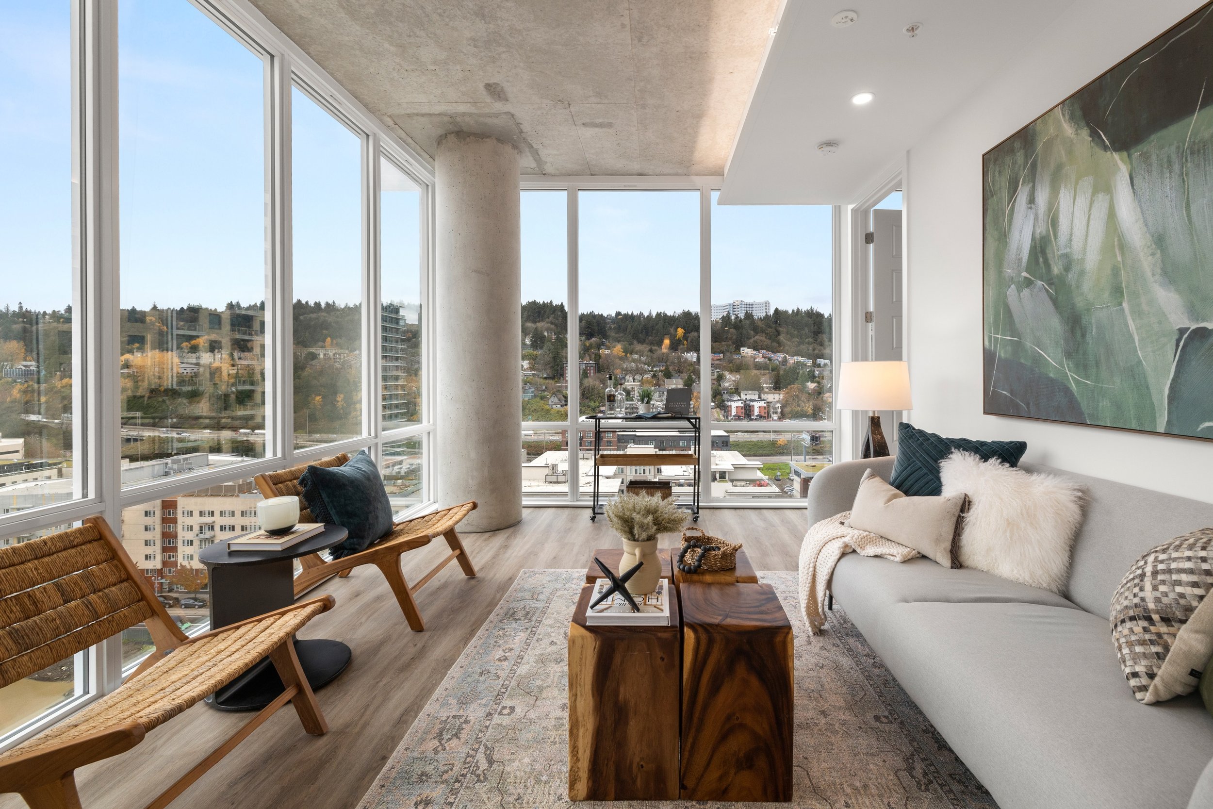 Willamette Tower HOMMA Smart Homes-living room