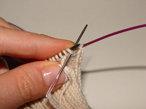 2circsocks_77..jpg