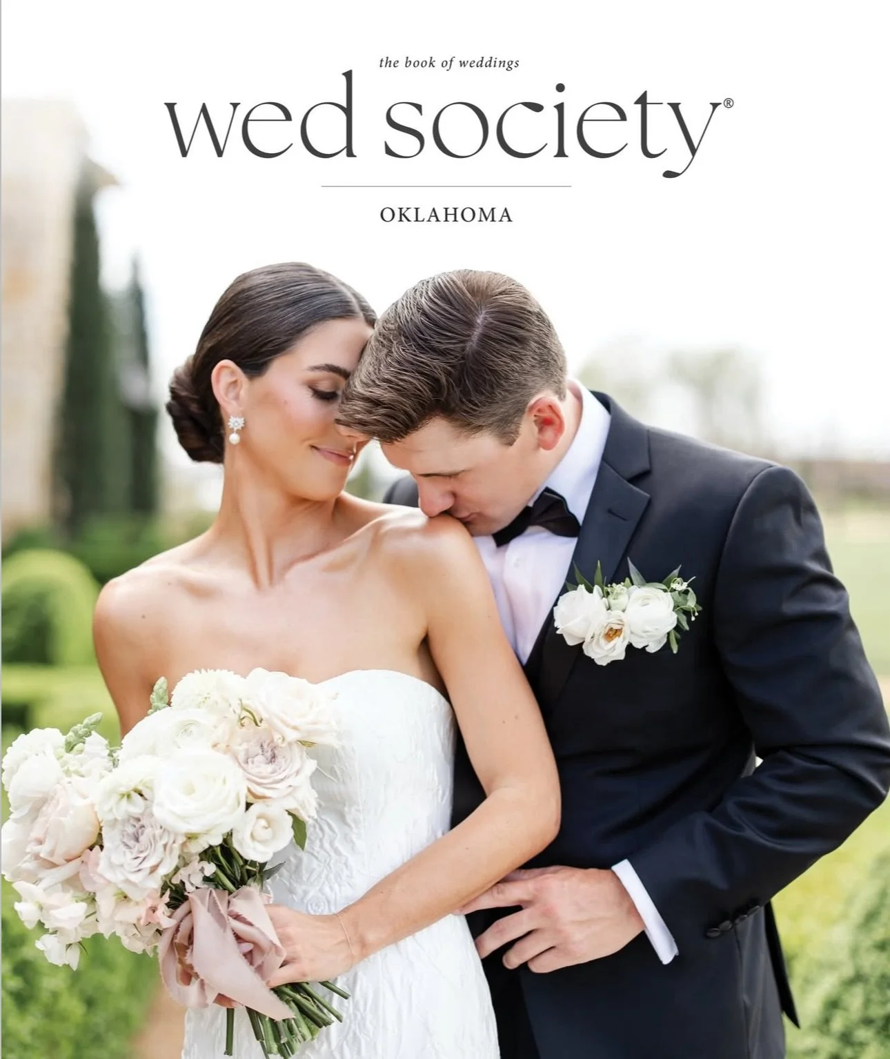 Way behind on my posting these days, but thrilled to see new @wedsociety features coming out for my Oklahoma and Texas brides! Such good memories from last year! @chandlerbasq @laurabaysinger9