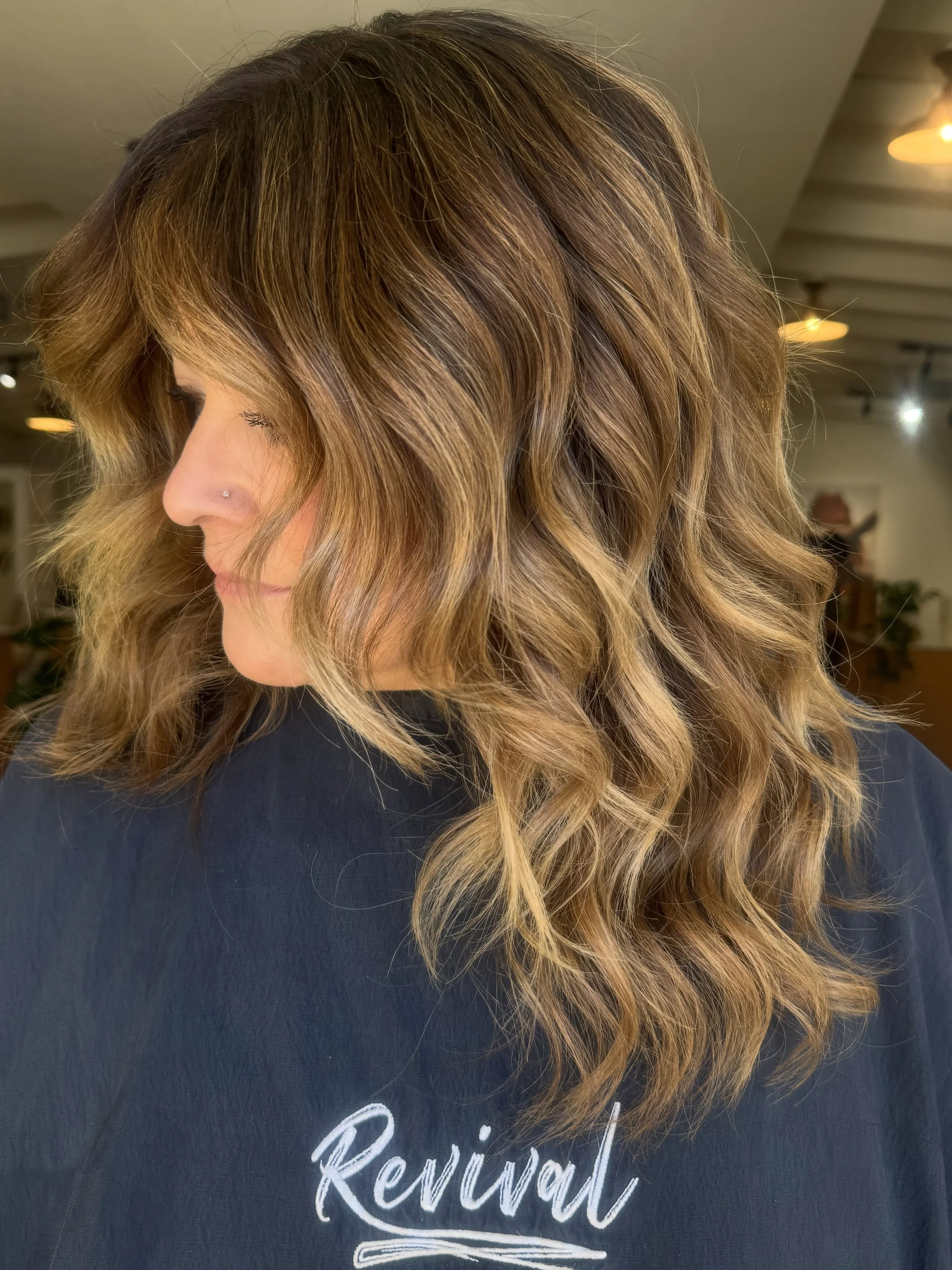 ✨ Trust the process 🤎

This transformation didn&rsquo;t happen in one appointment and that&rsquo;s what makes it so special!

Back in December, @hairbyericasantos began transitioning her client from blonde to brunette and with each visit, she create