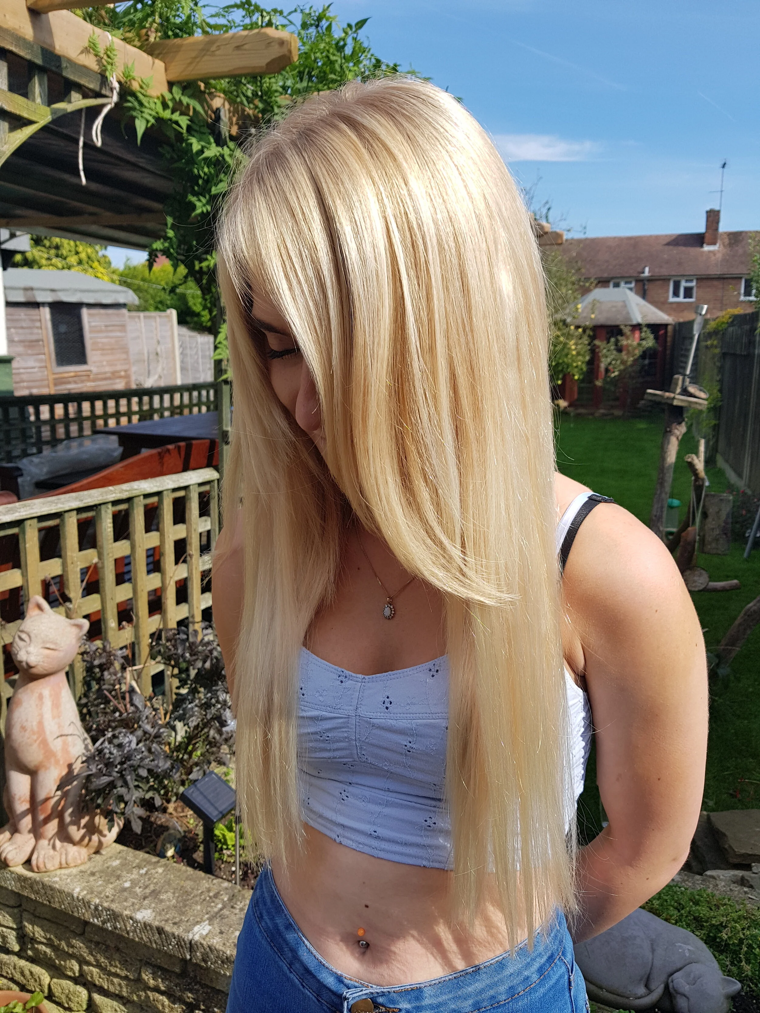 I-tip application 100 strands 22" platinum blonde 
