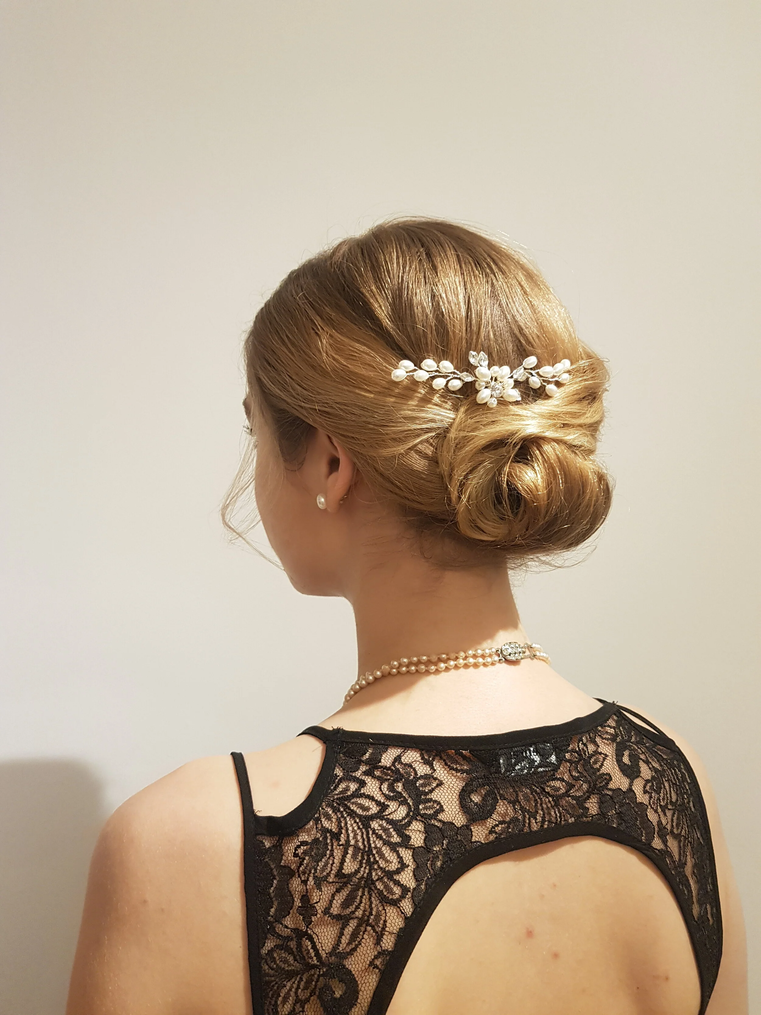 1920s party hair up 