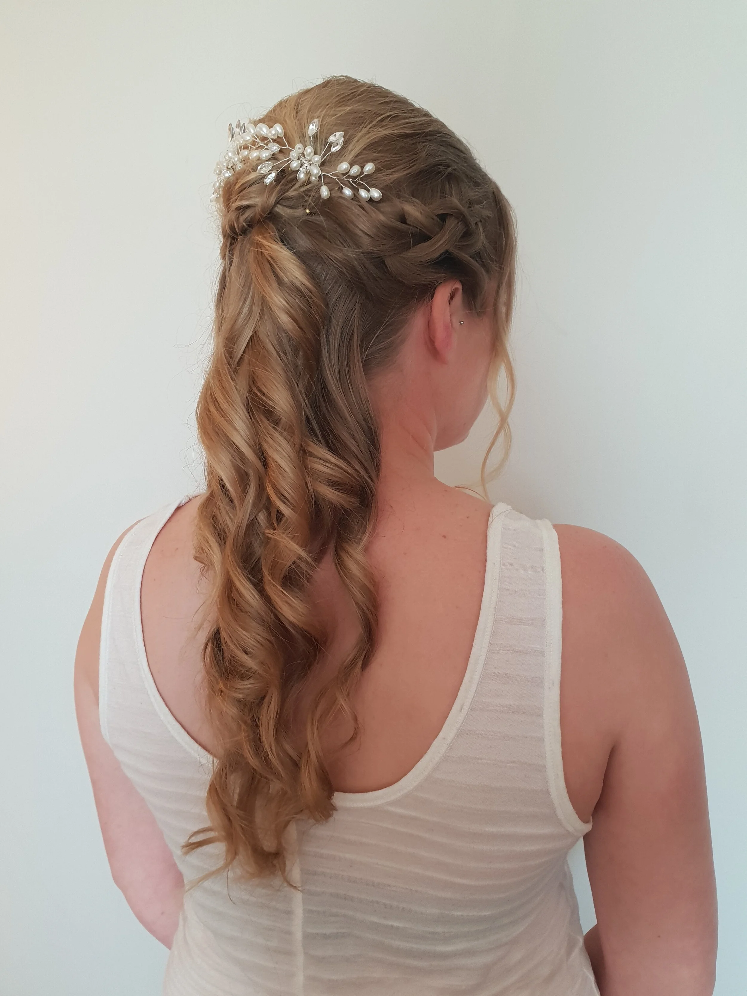 bridesmaid