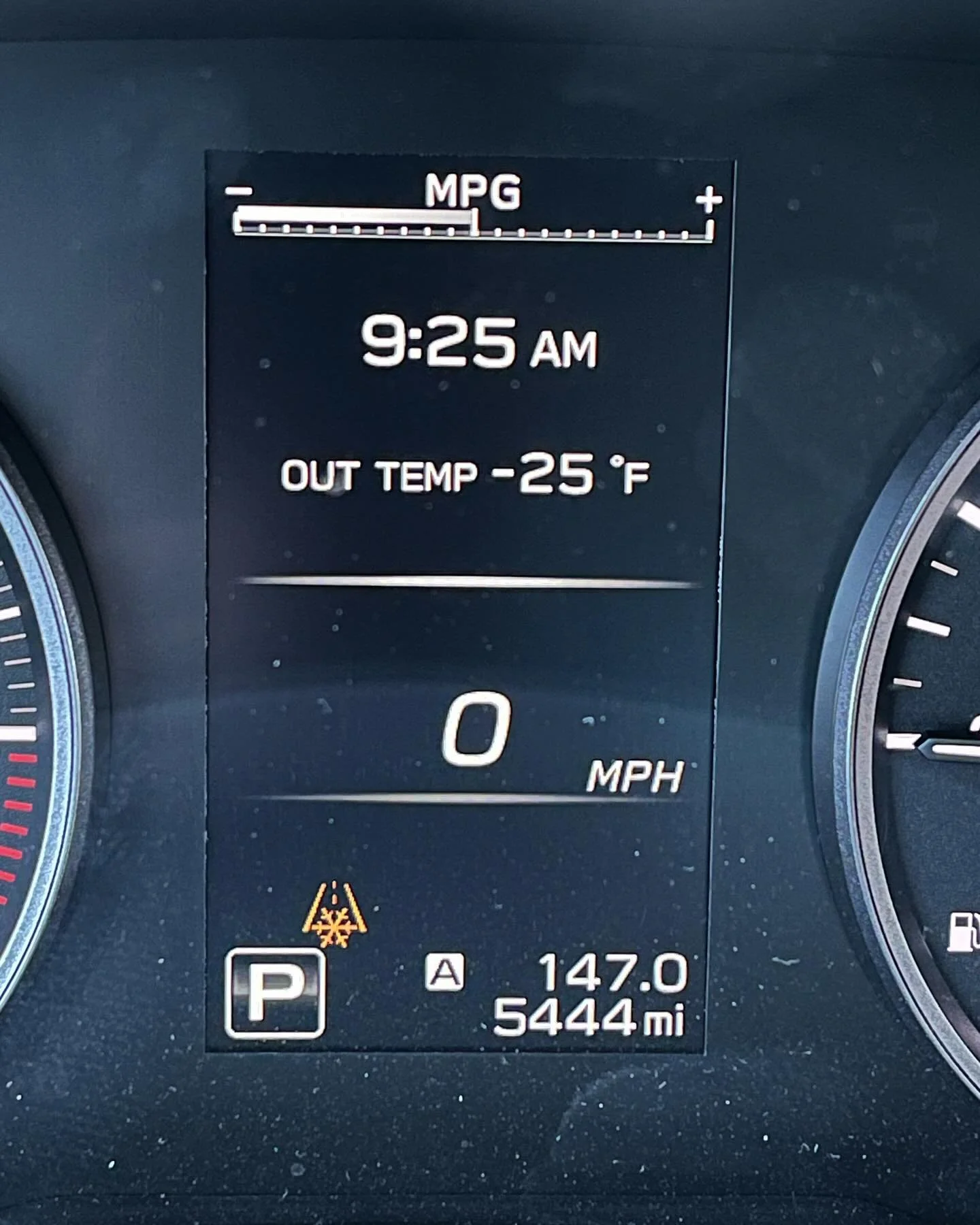 Yes, it&rsquo;s cold. But we have heat and running water! Plus ☀️ and fresh ❄️ makes it feel like a real winter wonderland.

#cold #akwinter #winterwonderland #hatcherpass