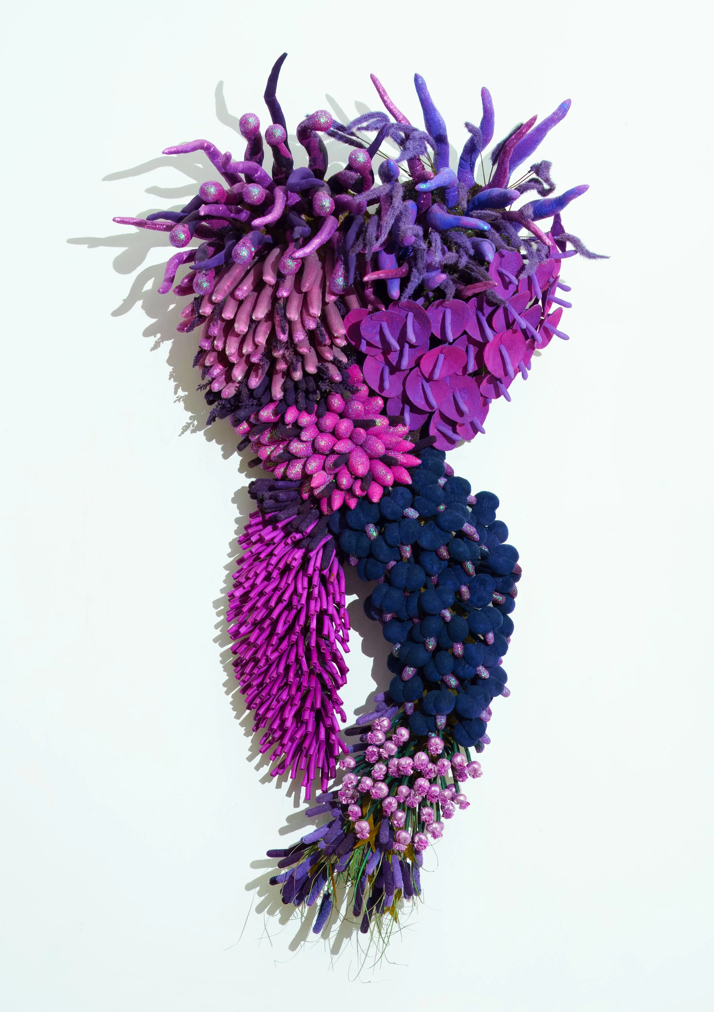  Sandra_Osip_Vibsvioud_60%22x34%22x17%22_2024.jpg