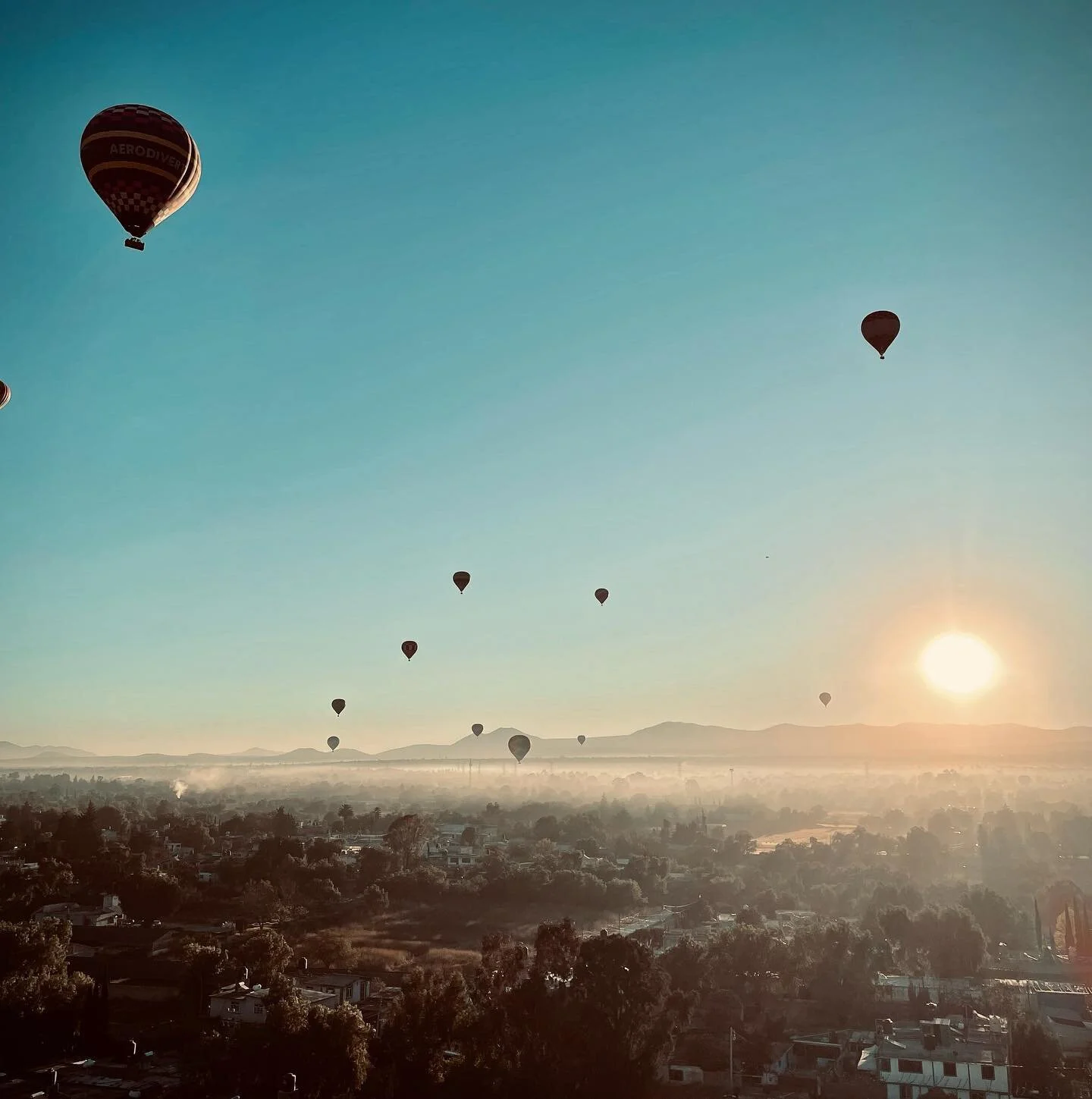 99 Luftballons #pyramids