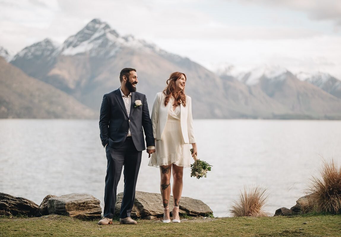 When you&rsquo;ve got an amazing couple like these two, it makes creating that perfect photo moment so much easier. And let&rsquo;s face it, that Queenstown backdrop helps a whole lot too 👌🏼 a modern love story set in a fairytale land. Magical.
*
*