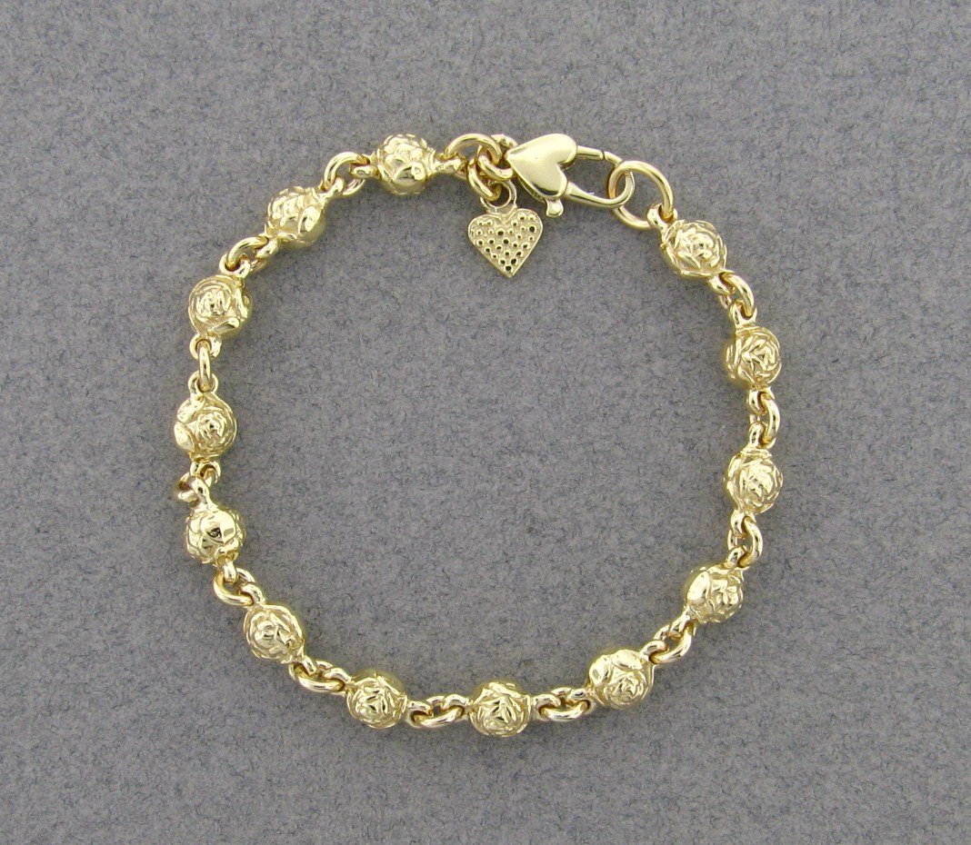 Kay Jewelers, Diamond Heart Bracelet, 7.5in | Jewels, Diamond heart, Heart  bracelet