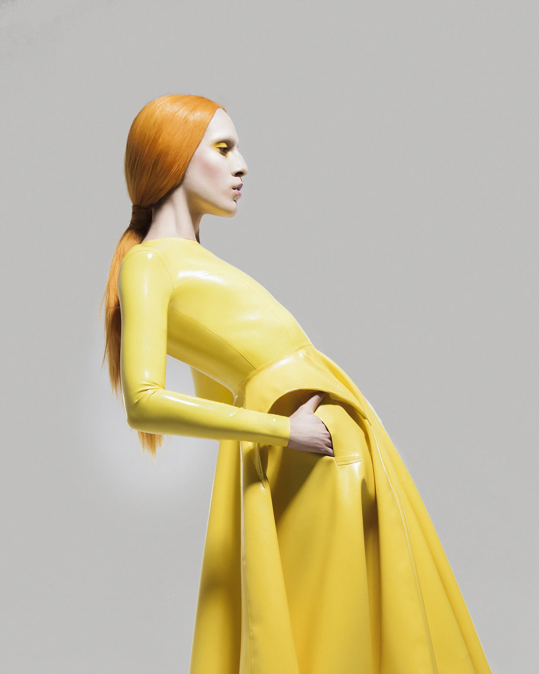 xevi look book didi vestido amarillo 1 flat crop 2020.jpg