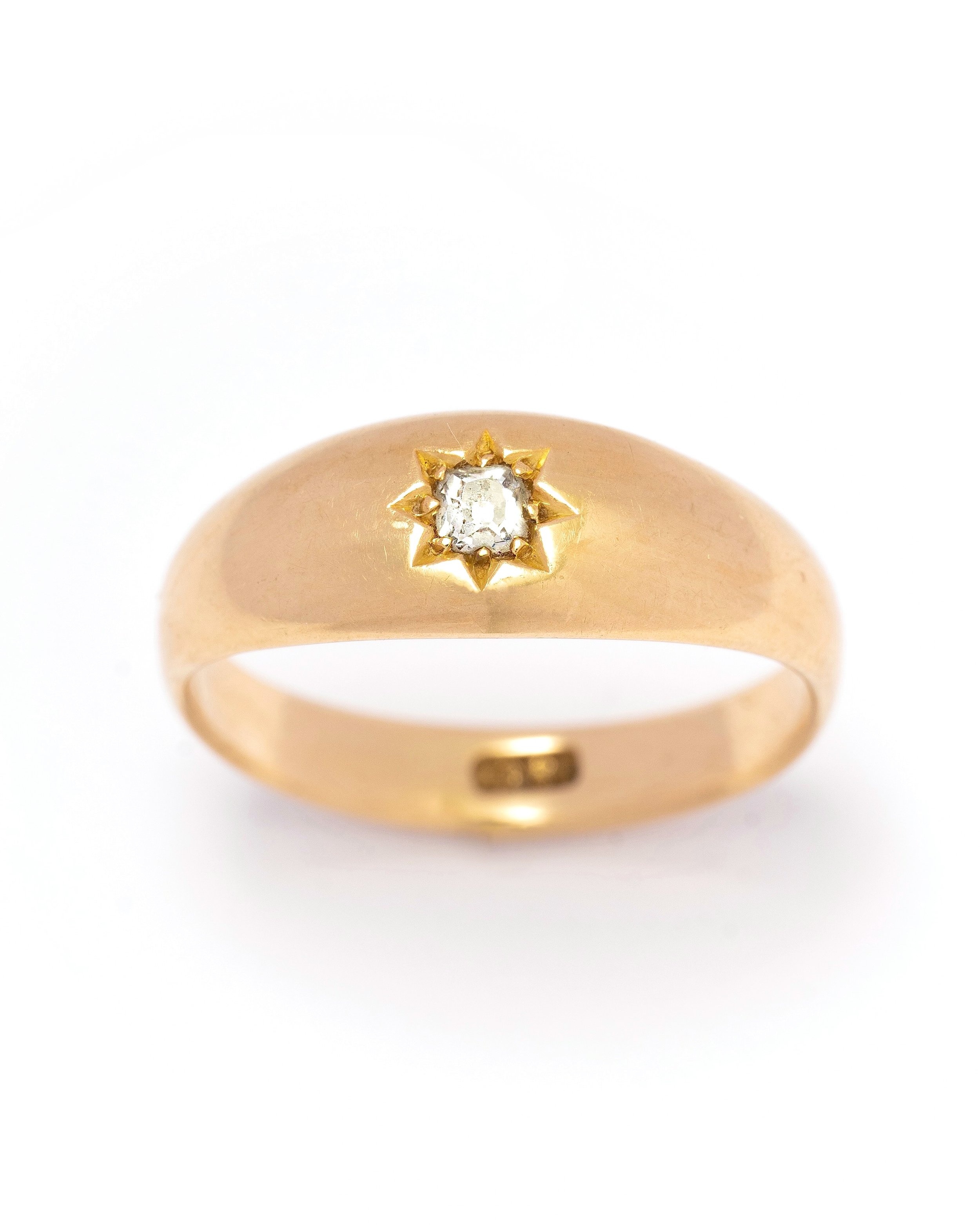 Diamond Star Solitaire Gypsy Ring&lt;em&gt;£640&lt;/em&gt;