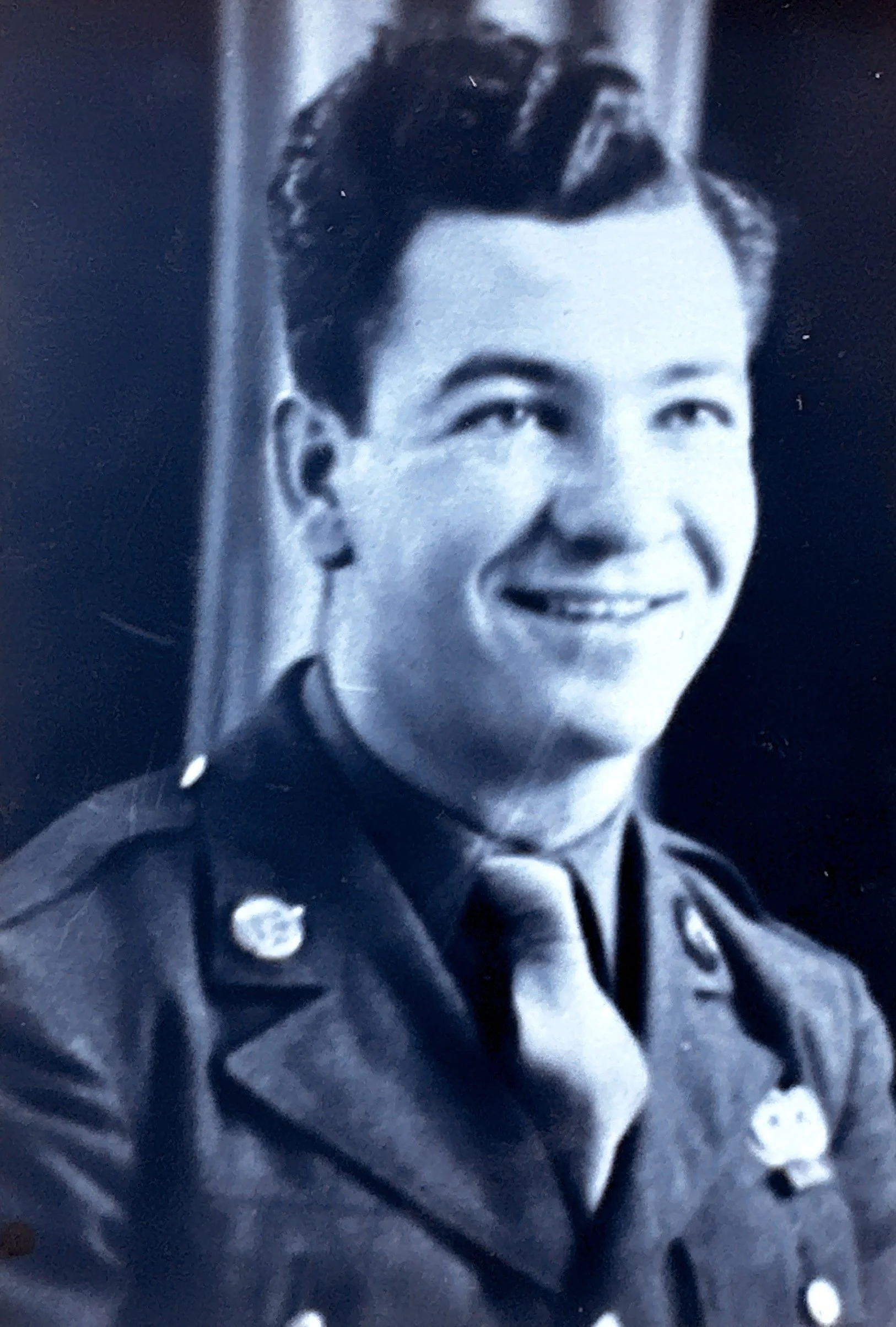 Elias Tackett
