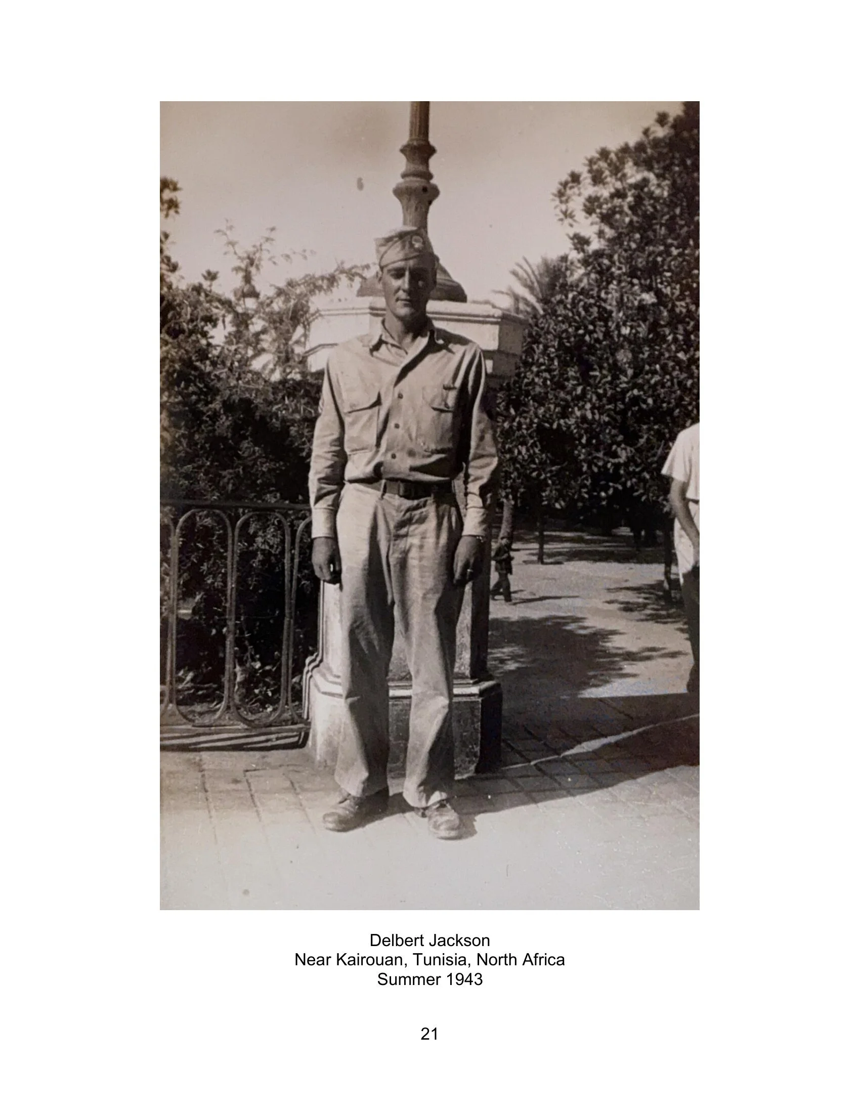 Joseph G Clowry WWII Photo Album_070626-021.jpg
