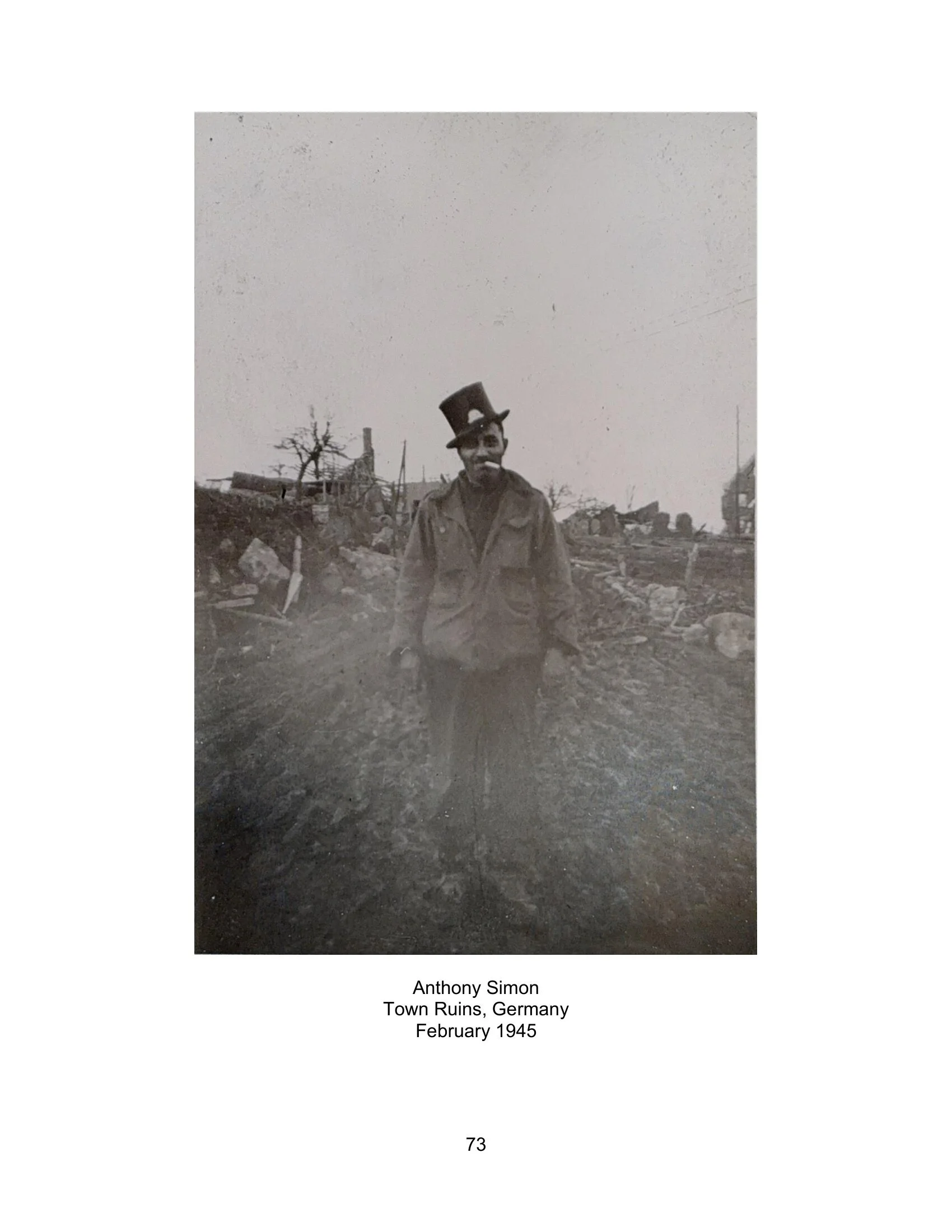 Joseph G Clowry WWII Photo Album_070626-073.jpg