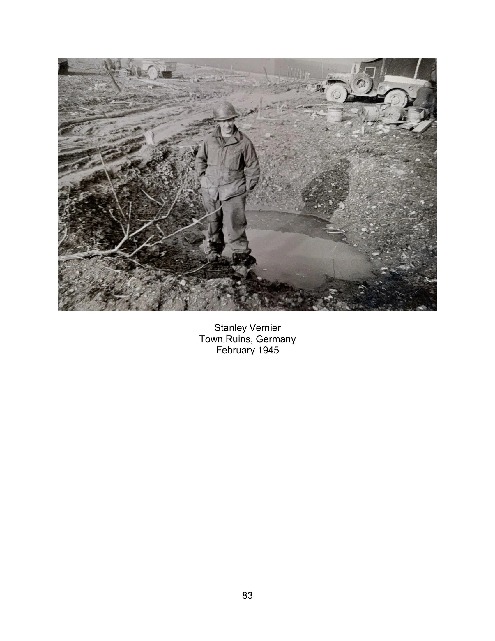Joseph G Clowry WWII Photo Album_070626-083.jpg