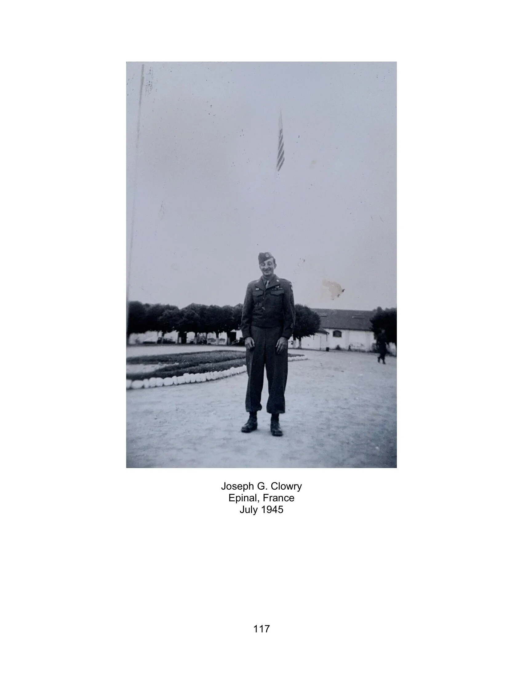 Joseph G Clowry WWII Photo Album_070626-117.jpg