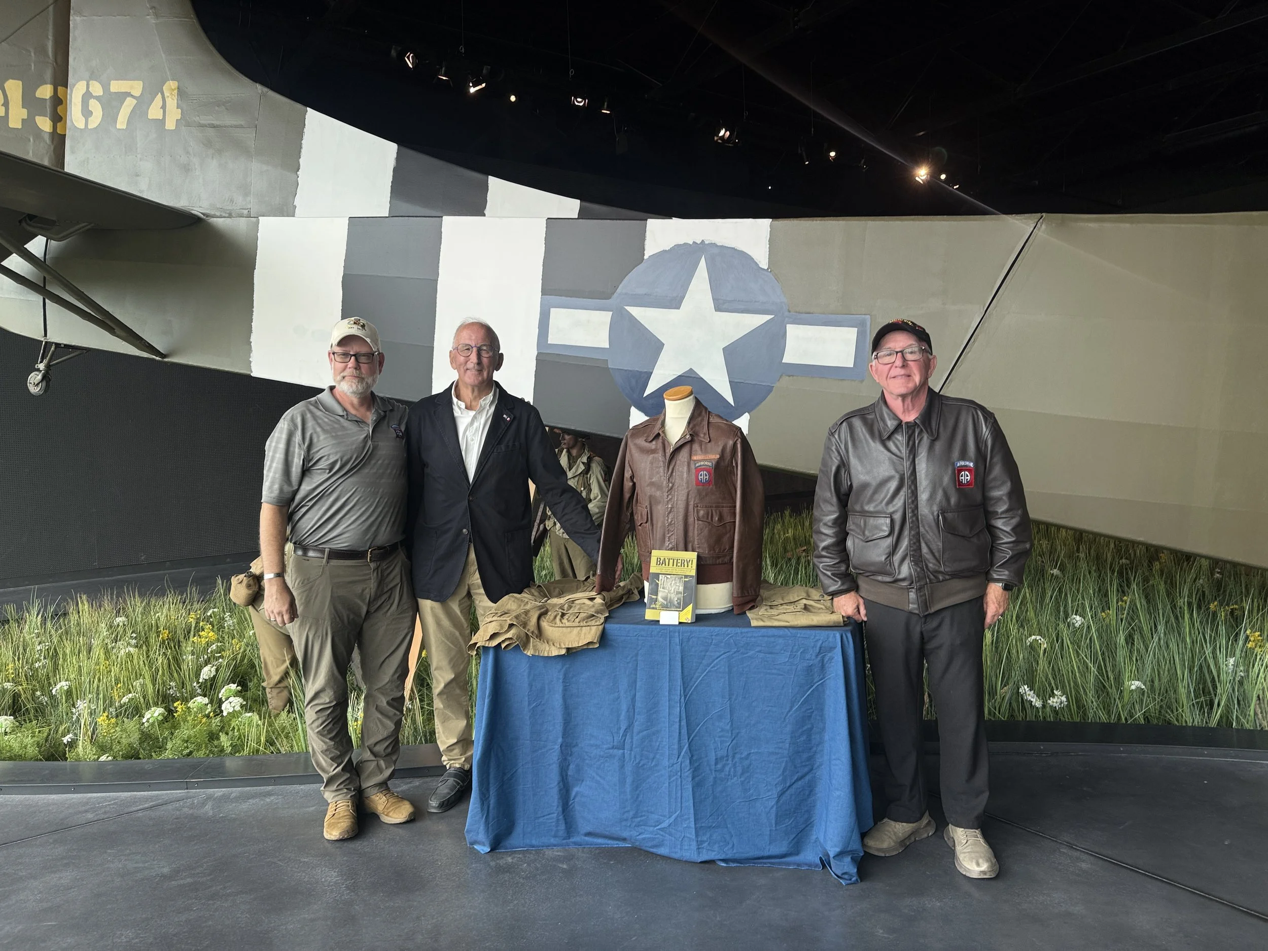 Lt. Colonel Niels Hansen (retired) 82nd Airborne (L-R) Museum President, William Bonnamy